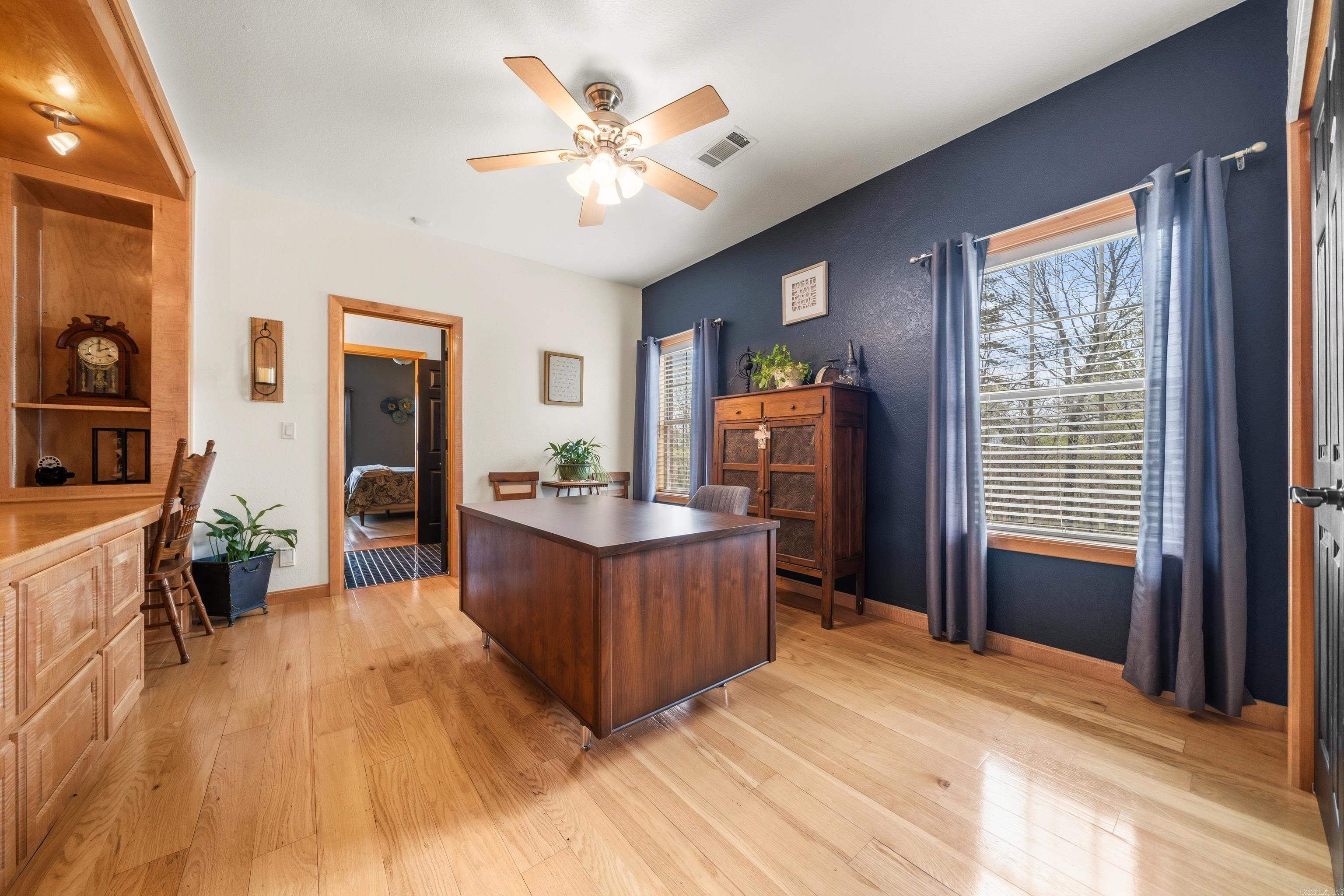 Hot Springs Outside - Residential