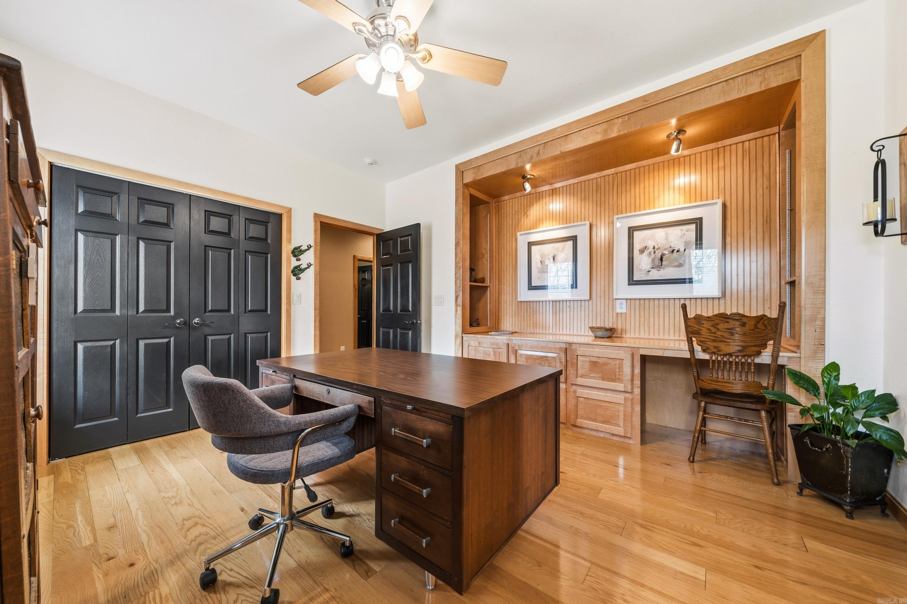 Hot Springs Outside - Residential