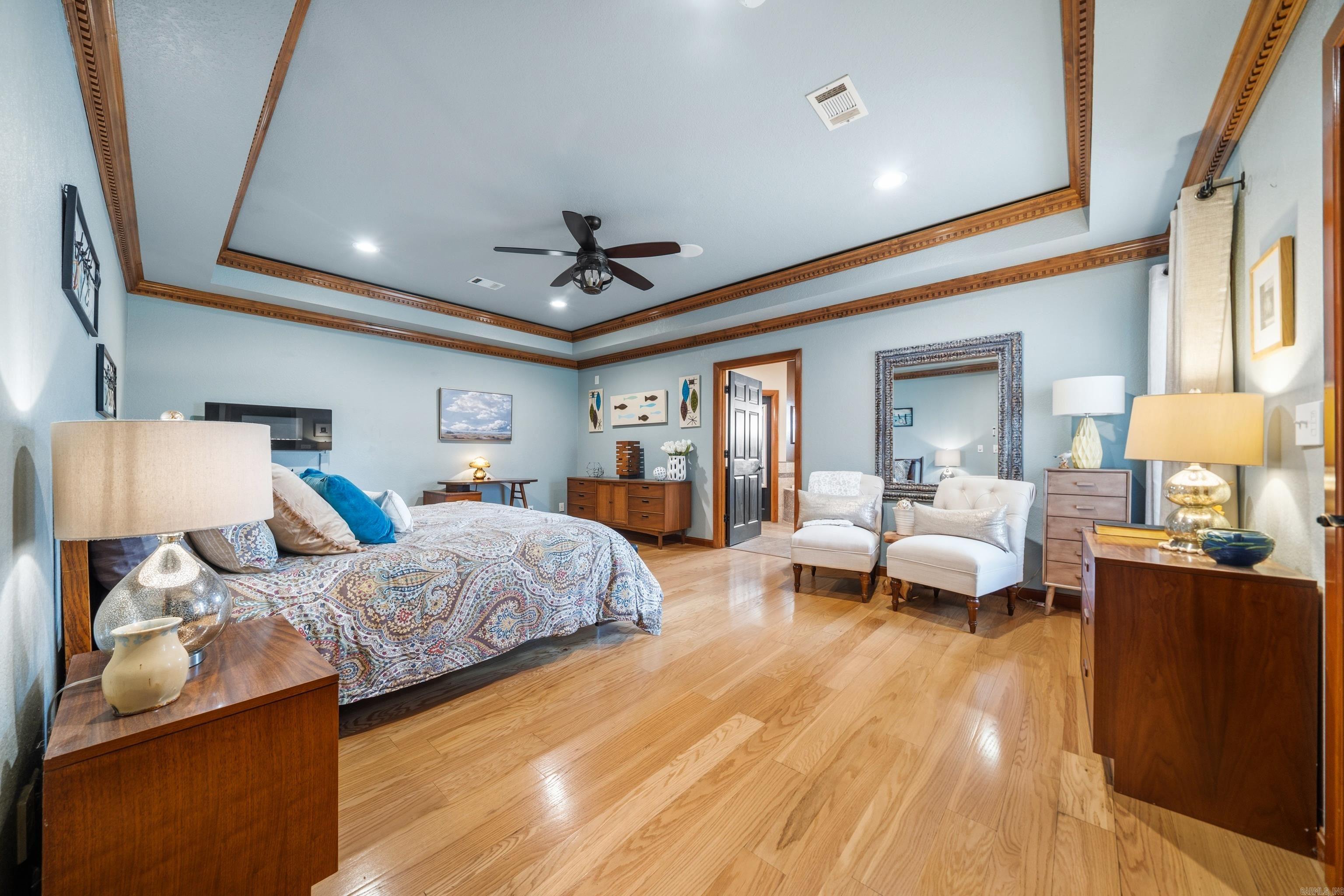 Hot Springs Outside - Residential