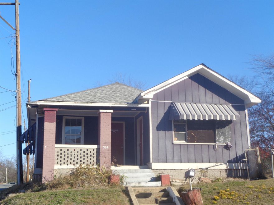 Good investment property on 2 lots in a prime downtown location. This house needs work. Cash offers only will be considered. Proof of funds required. No termite policy will be provided. No inspection contingency will be accepted. No property disclosure available. No repairs completed by seller. Agents please check remarks