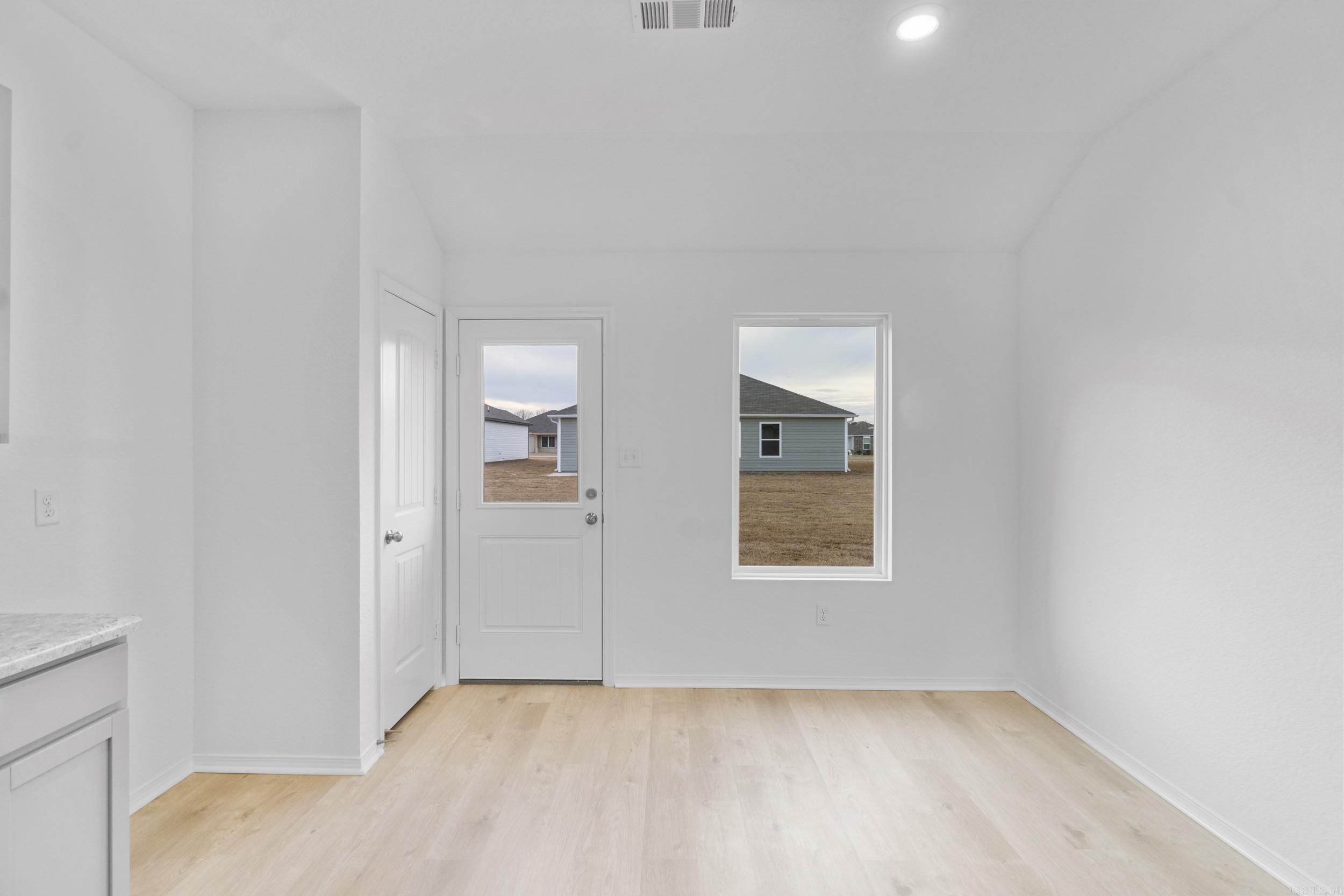 HILL FARM - Residential