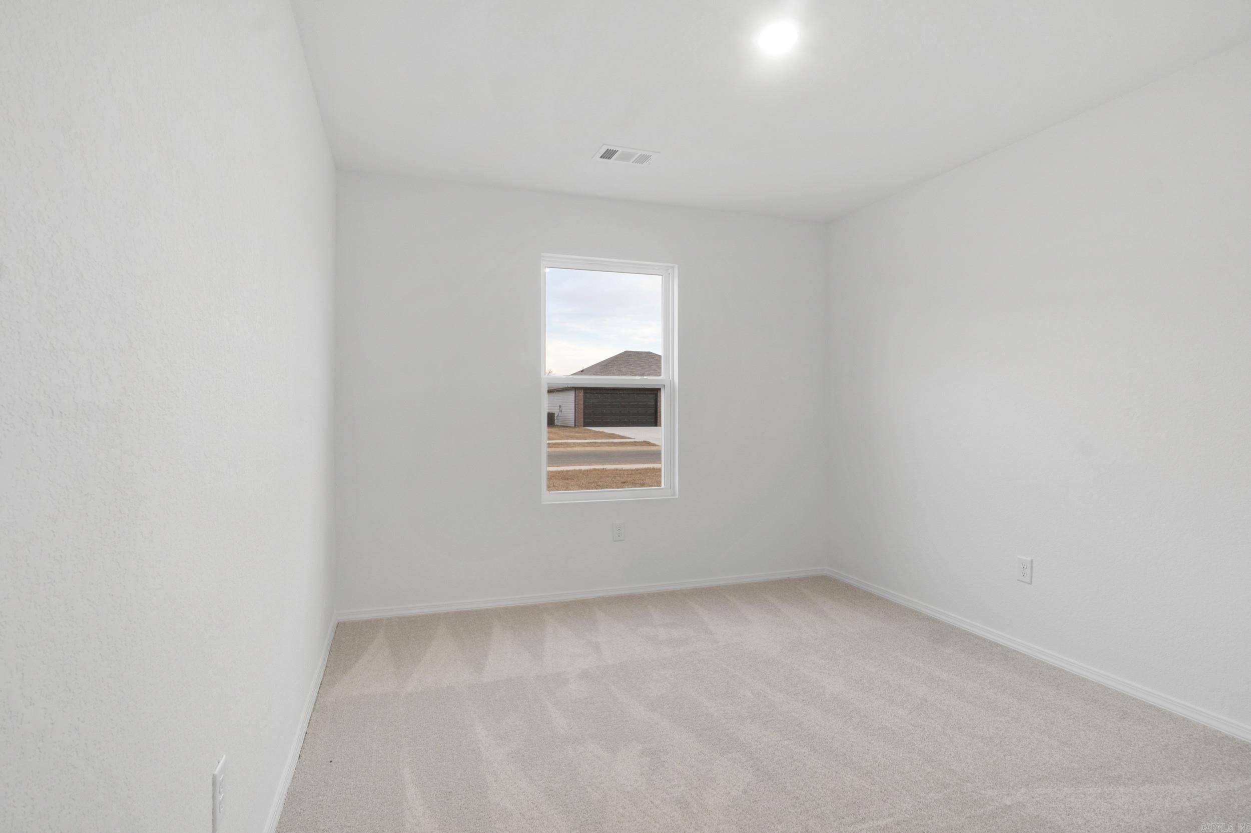 HILL FARM - Residential