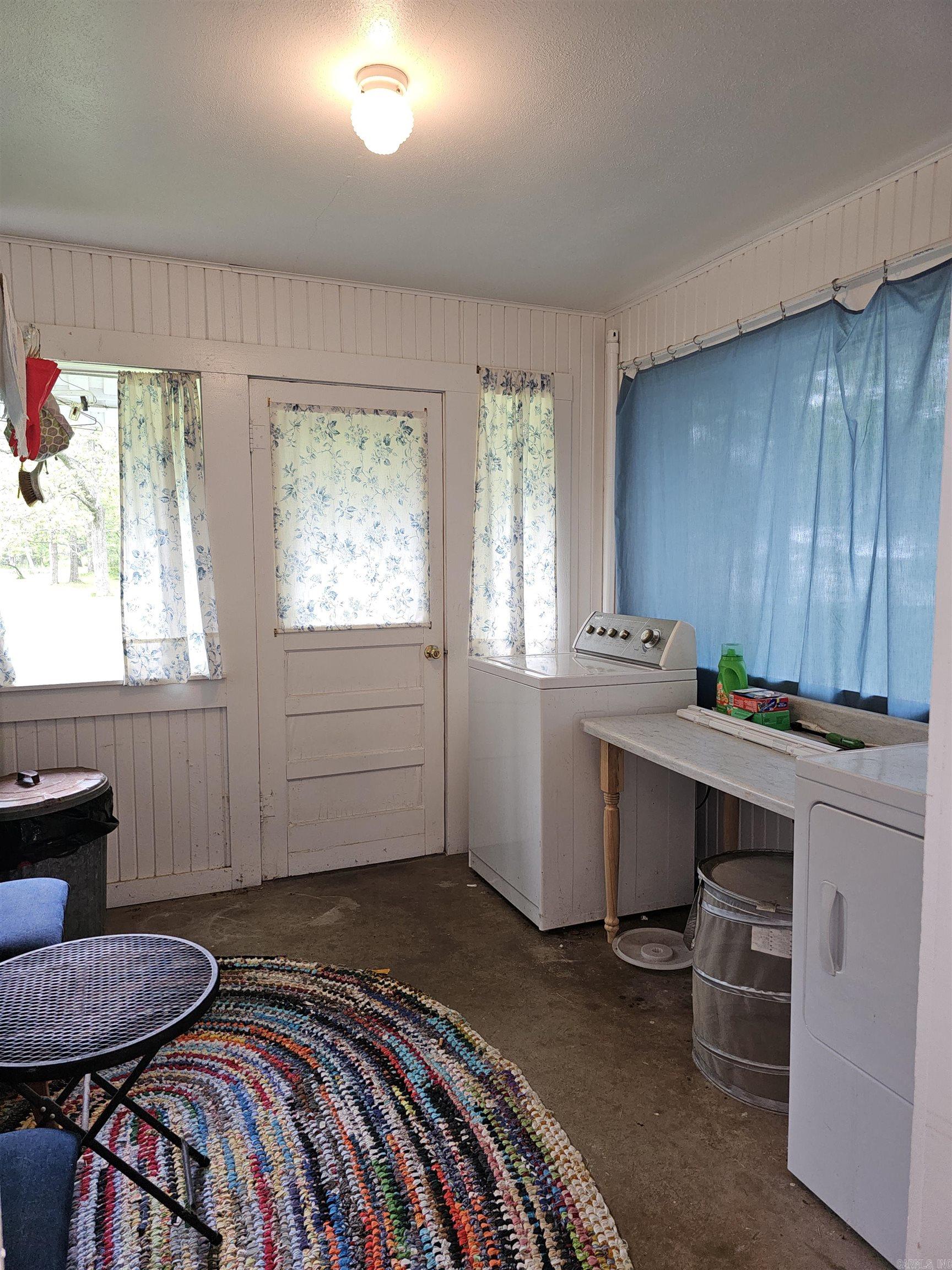 ST JOHNS - Residential