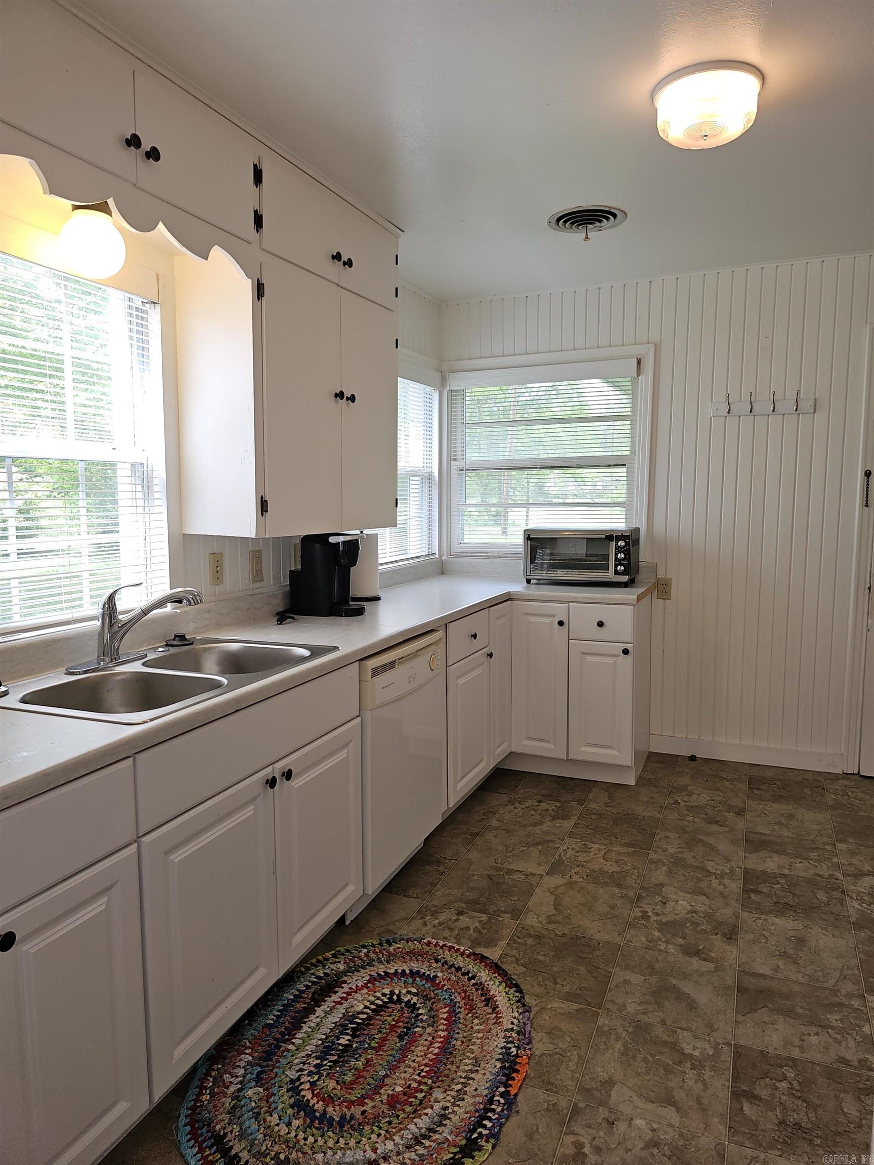 ST JOHNS - Residential