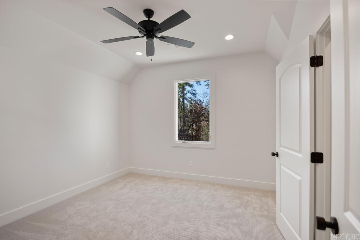 RIVER VALLEY VIEW ESTATES - Residential