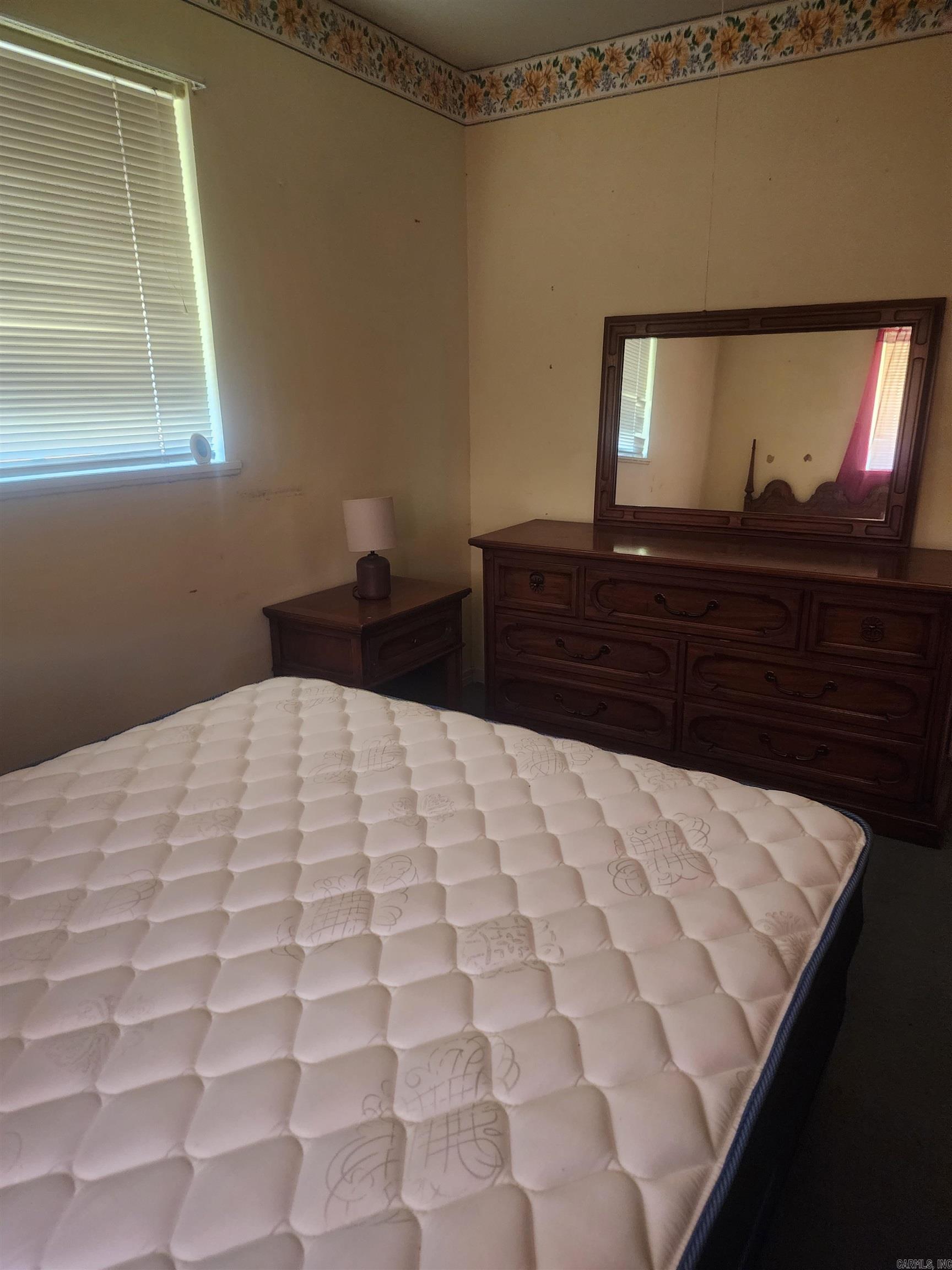 SHADY BROOK - Residential