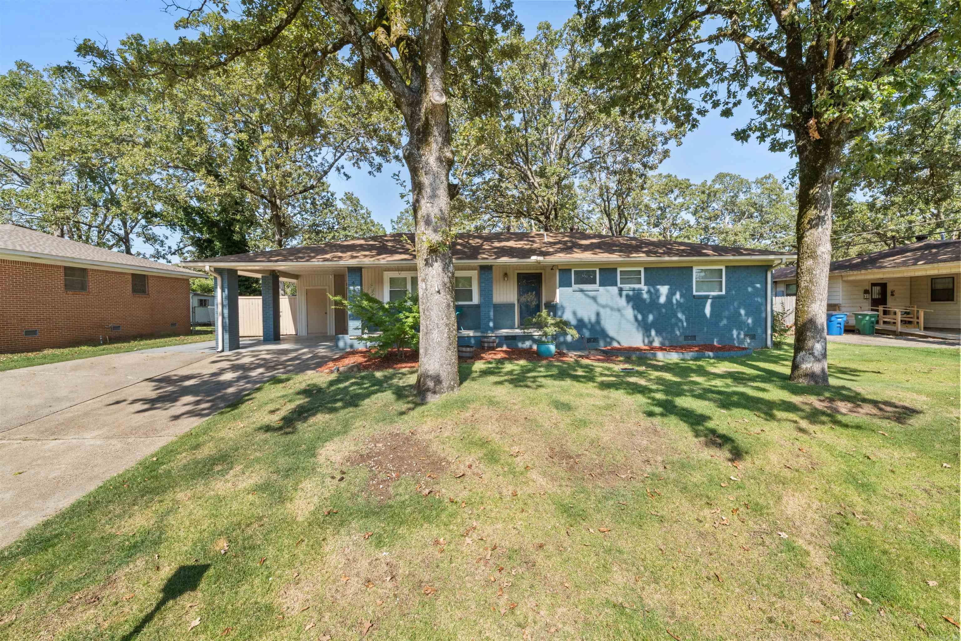 PARK HILL - Residential