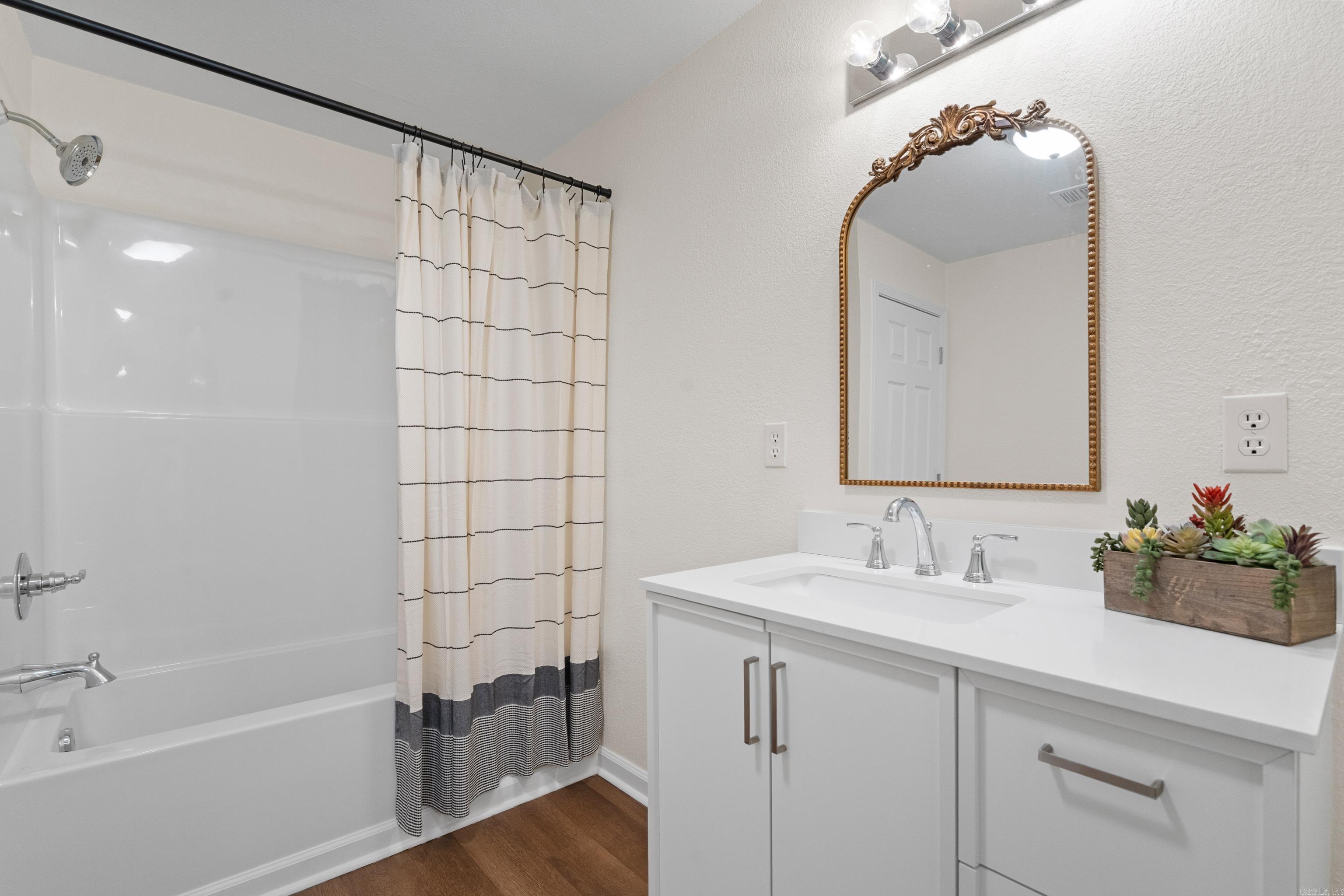 EASTWOOD ADDITION - Residential