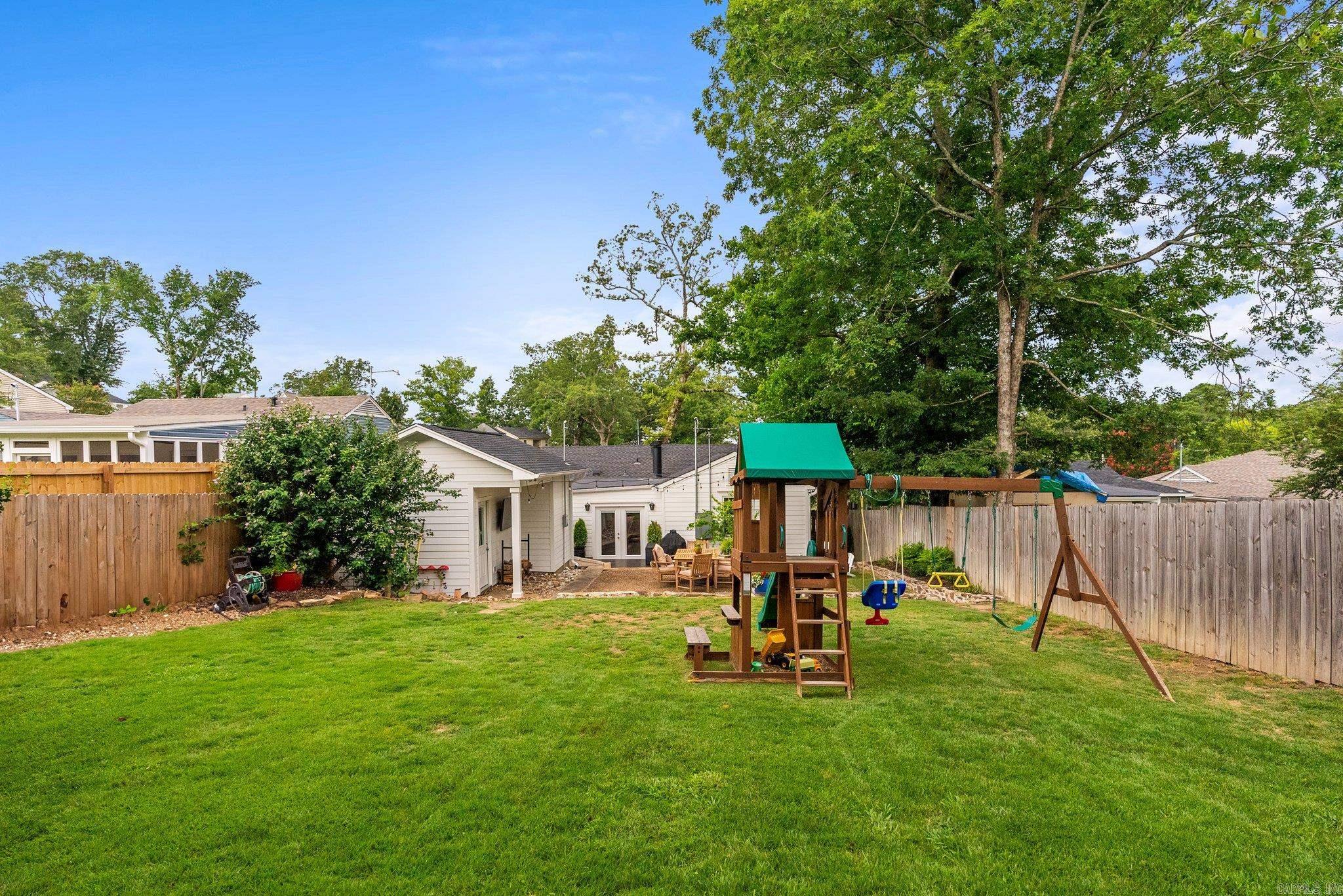 CAMMACK WOODS - Residential