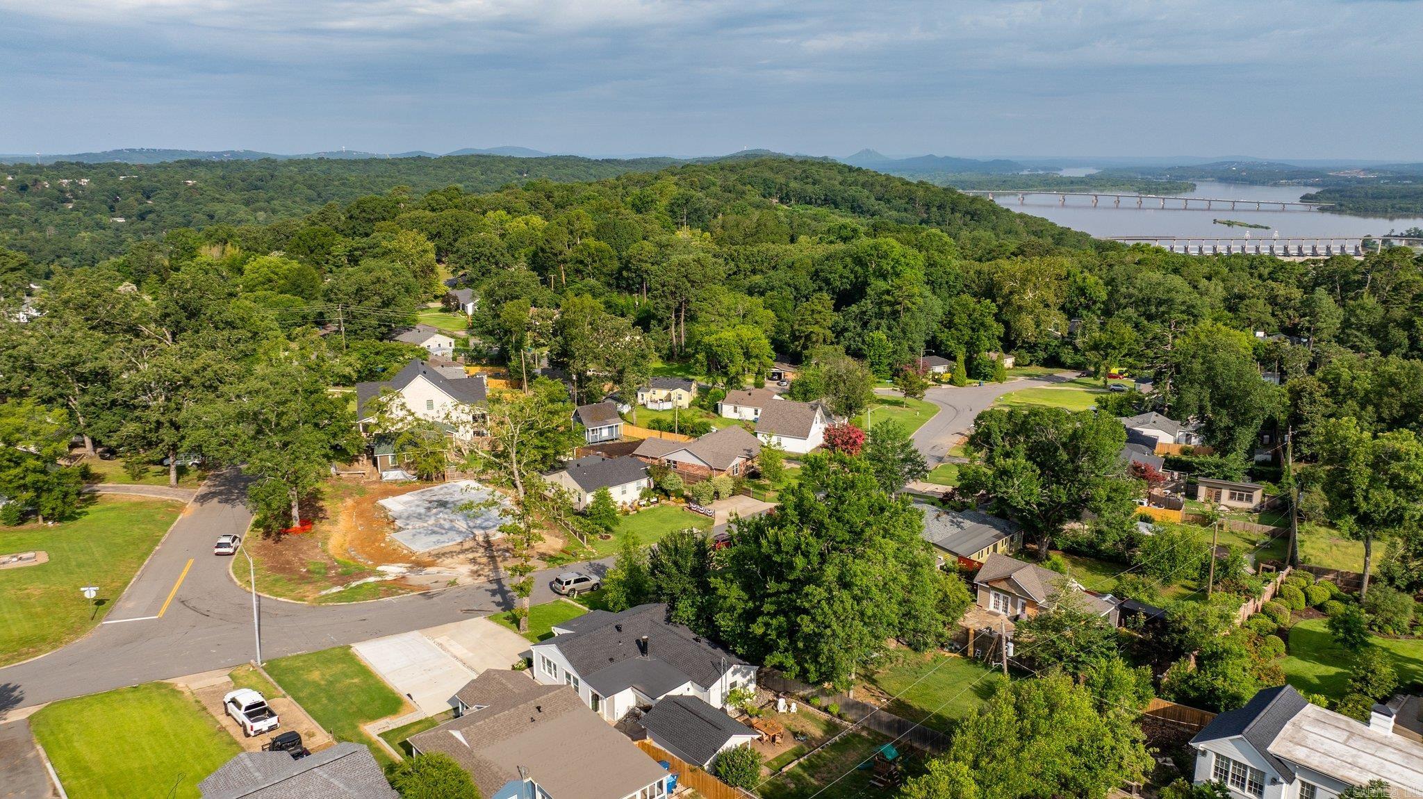 CAMMACK WOODS - Residential