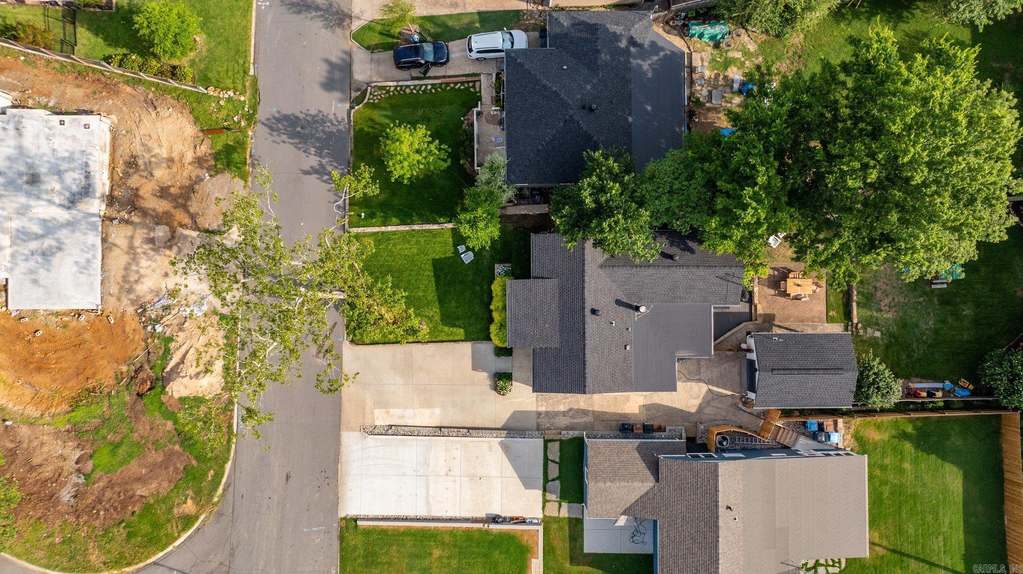 CAMMACK WOODS - Residential