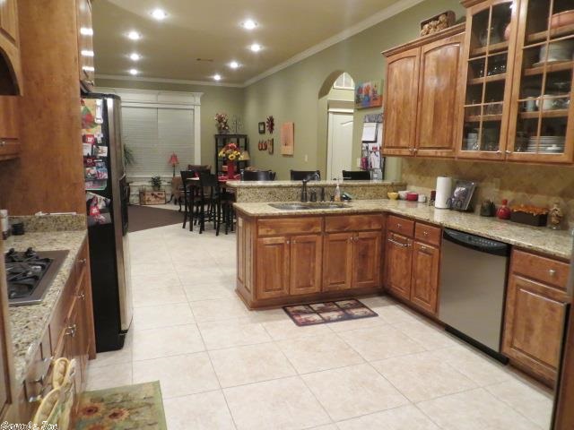 THE VILLAGES OF WELLINGTON - Residential