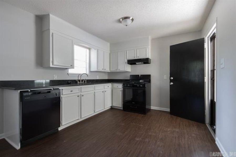 BARROW JOHN - Residential