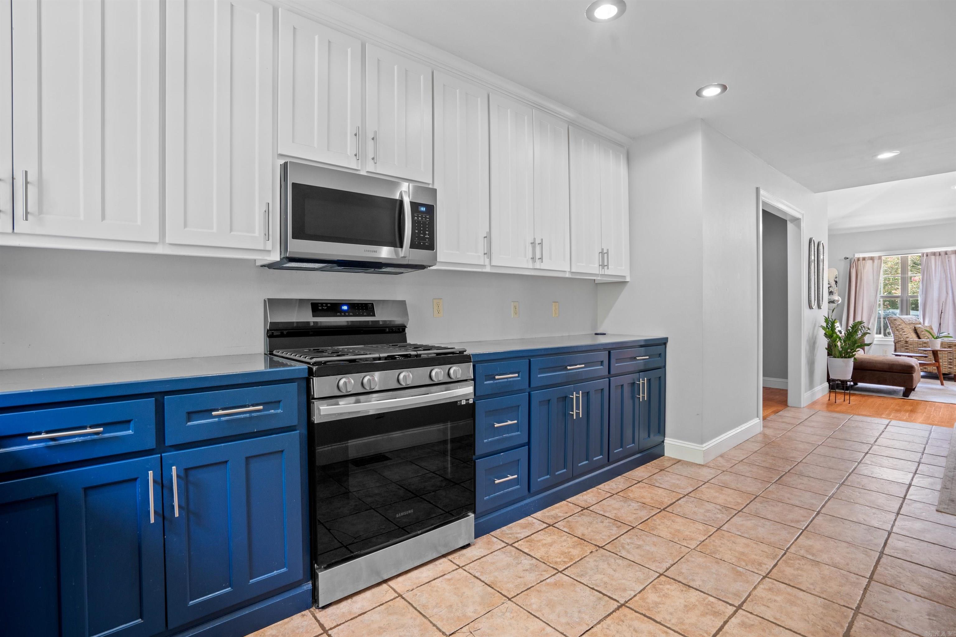 HIGHLAND PARK - Residential