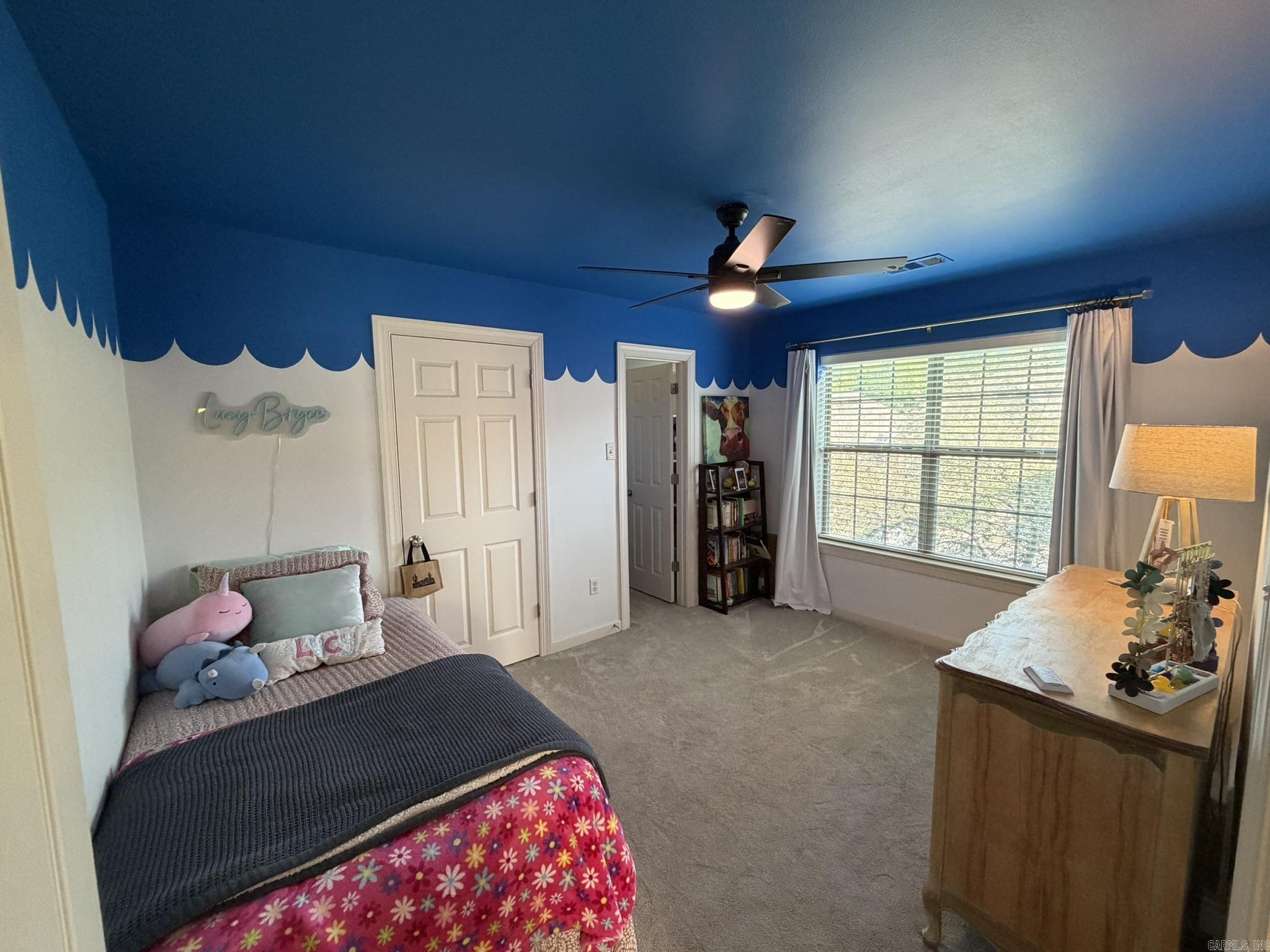 COUNTRY CLUB OF ARK THE - Residential