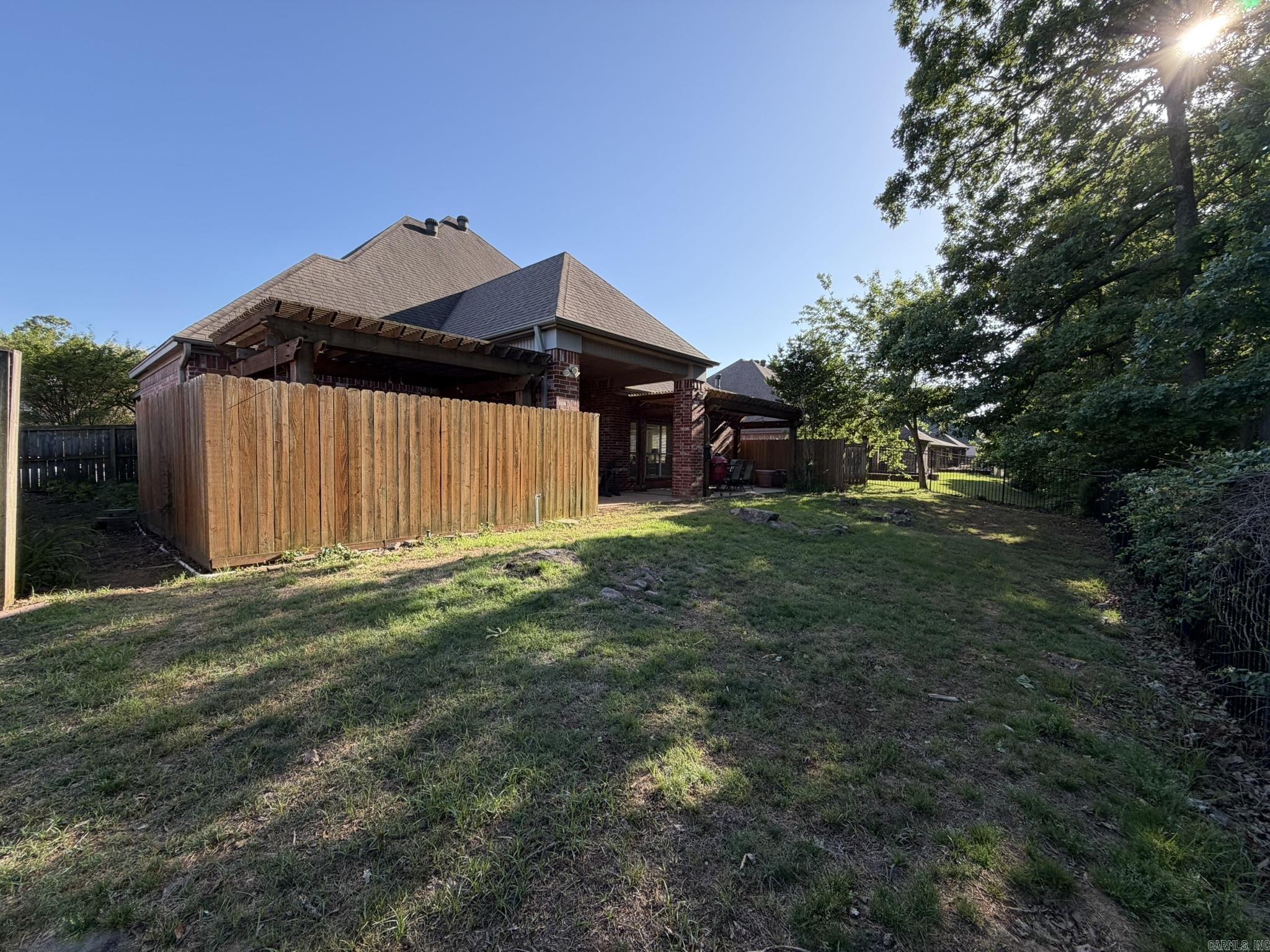 COUNTRY CLUB OF ARK THE - Residential