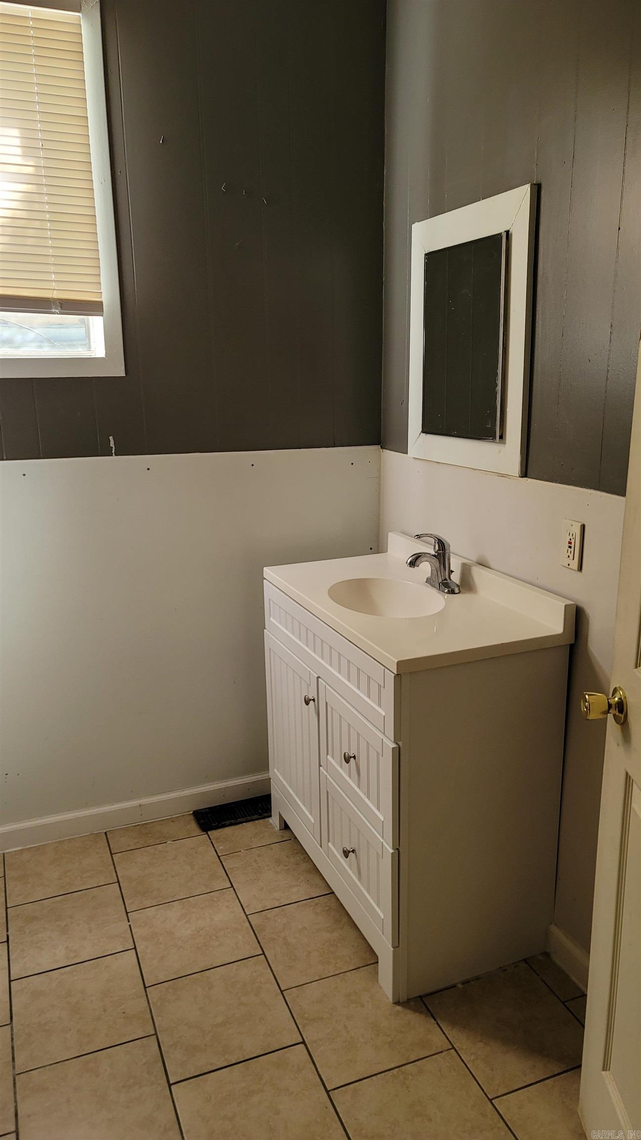 Fleming & Bradford - Residential Lease