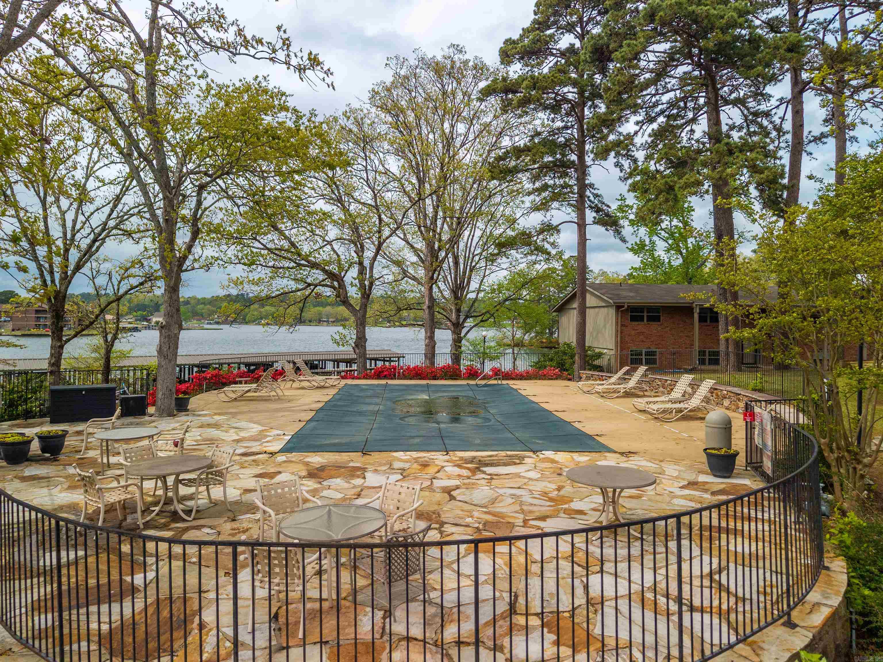 BAYWOOD COLONY HPR - Residential