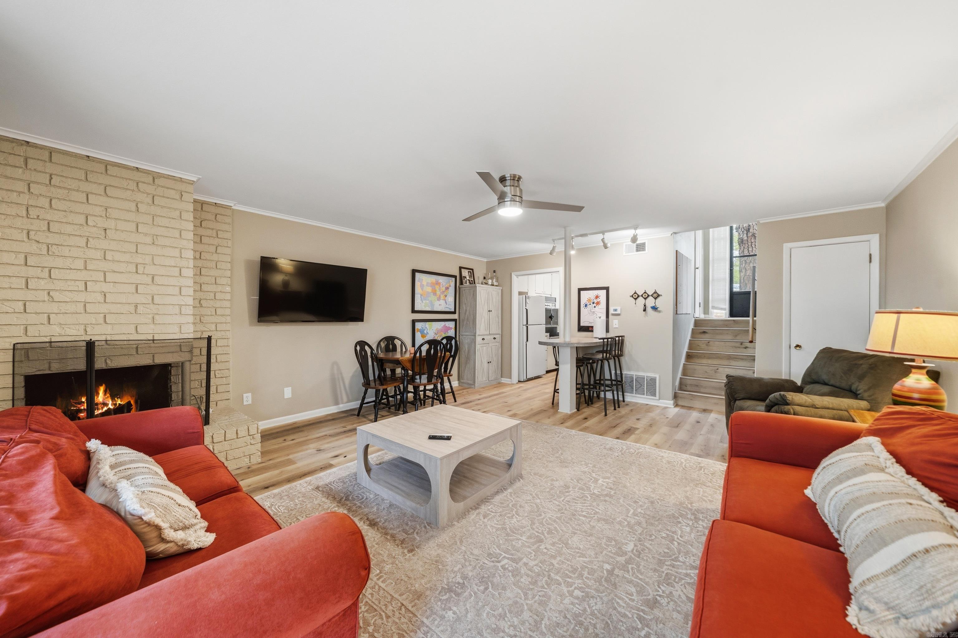 BAYWOOD COLONY HPR - Residential