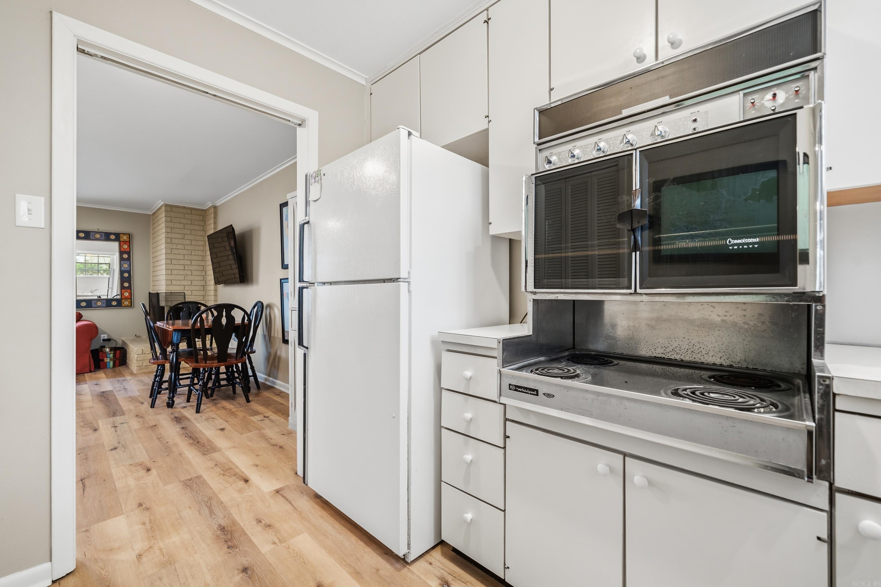 BAYWOOD COLONY HPR - Residential