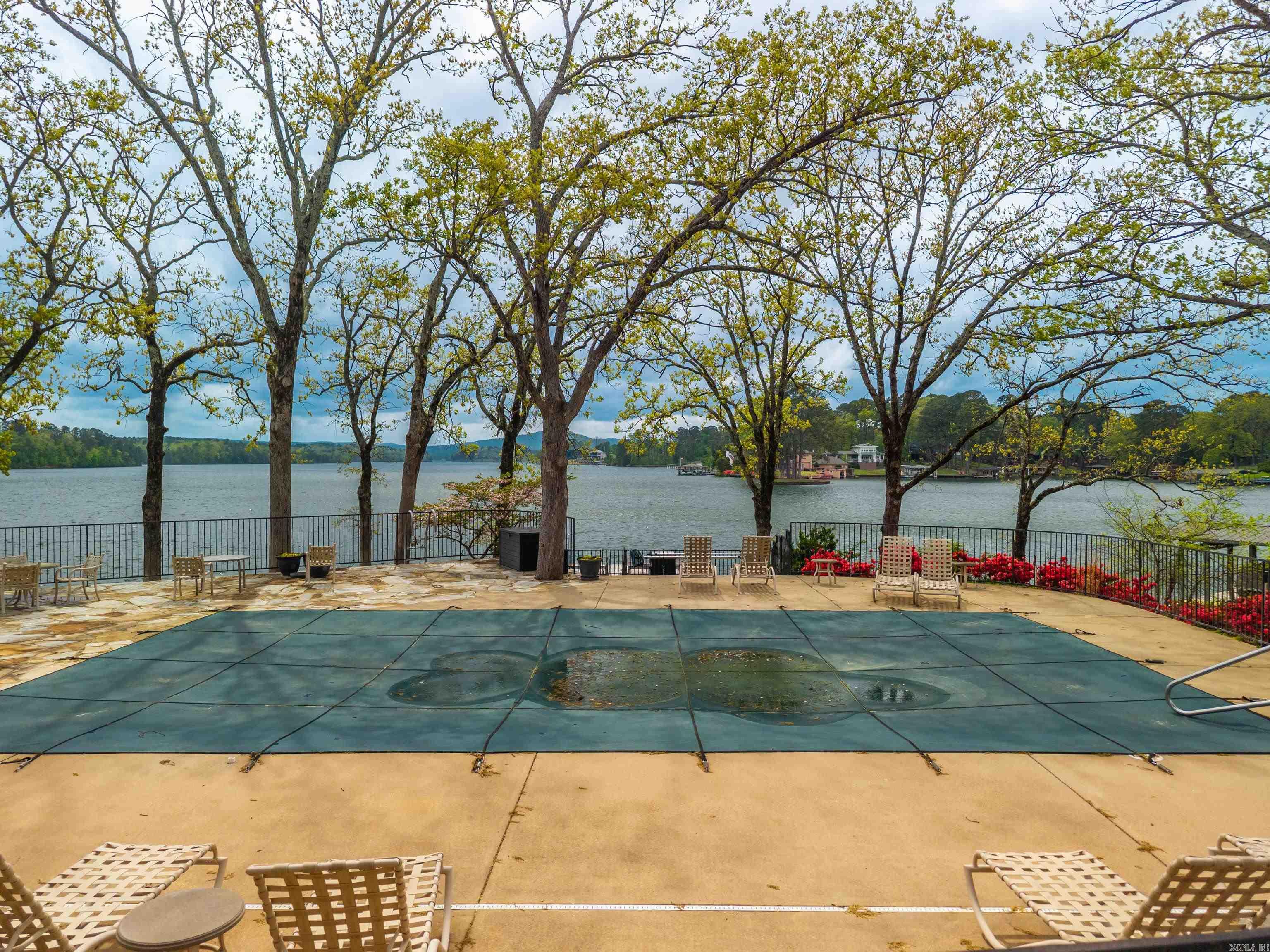 BAYWOOD COLONY HPR - Residential