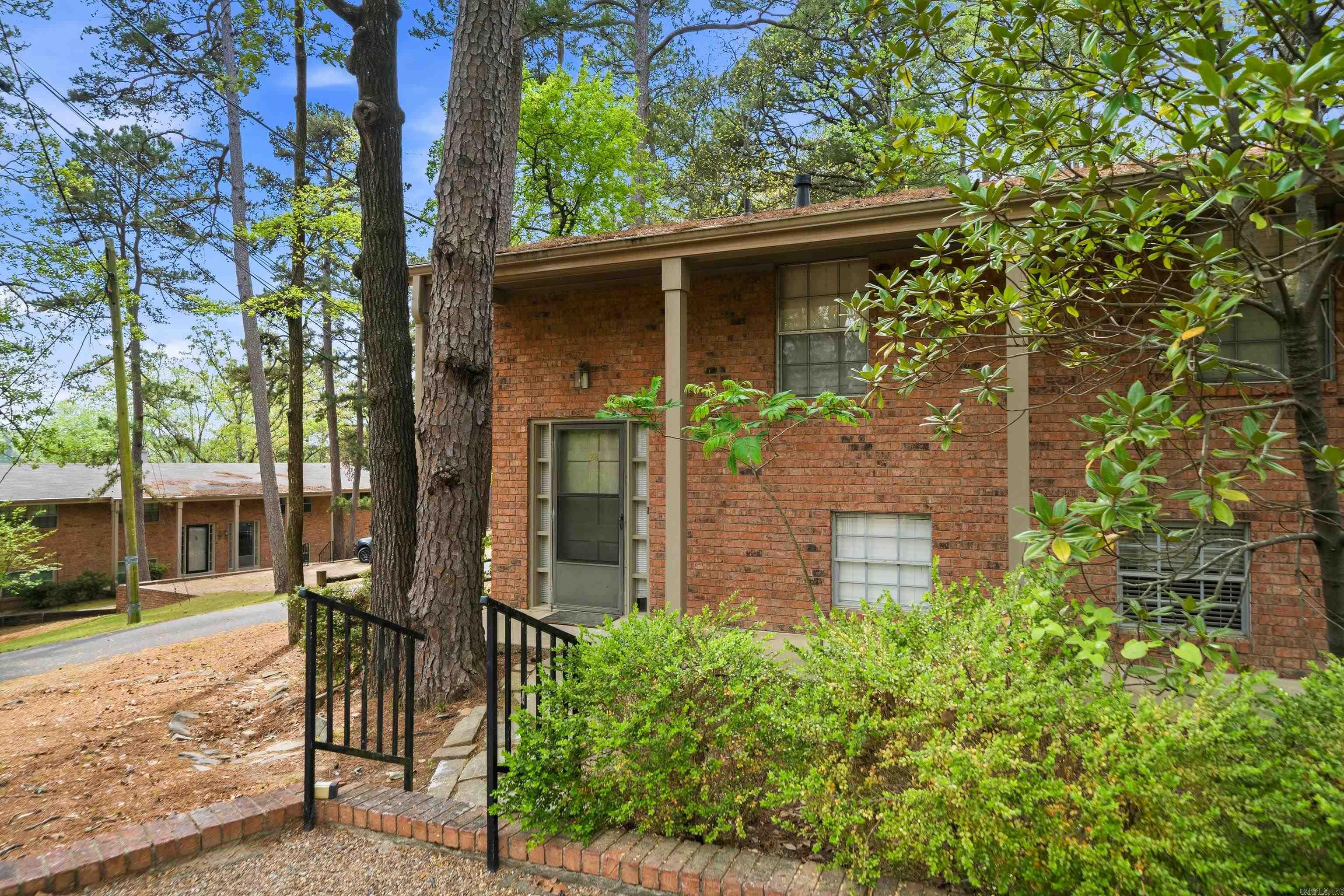 BAYWOOD COLONY HPR - Residential