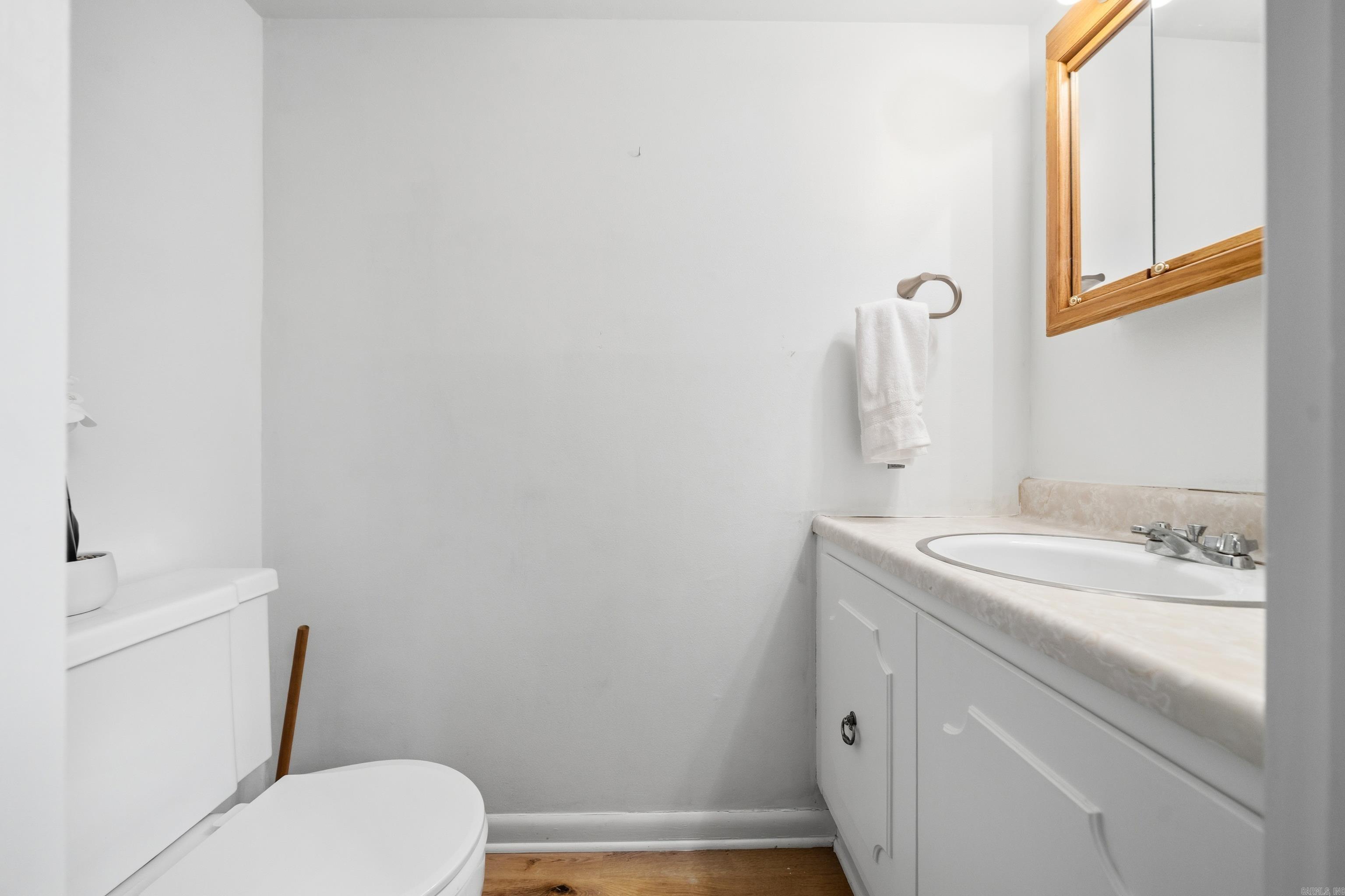 BAYWOOD COLONY HPR - Residential