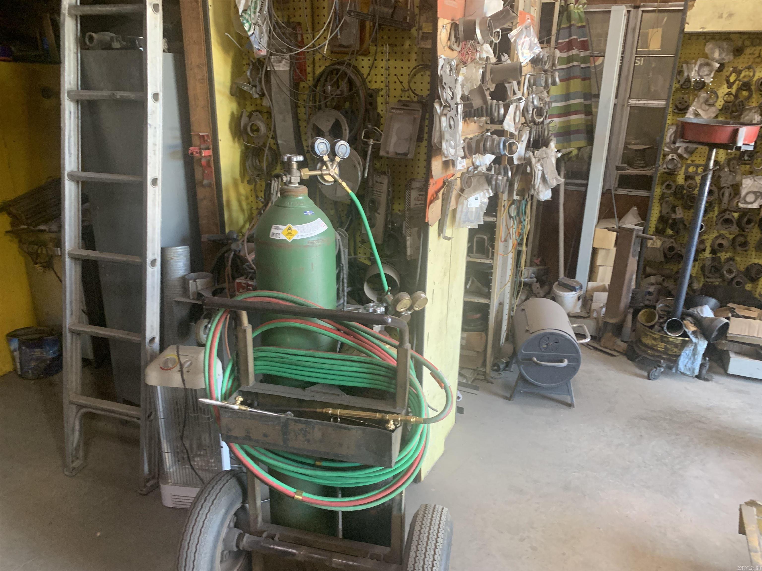 Sowells - Commercial Sale