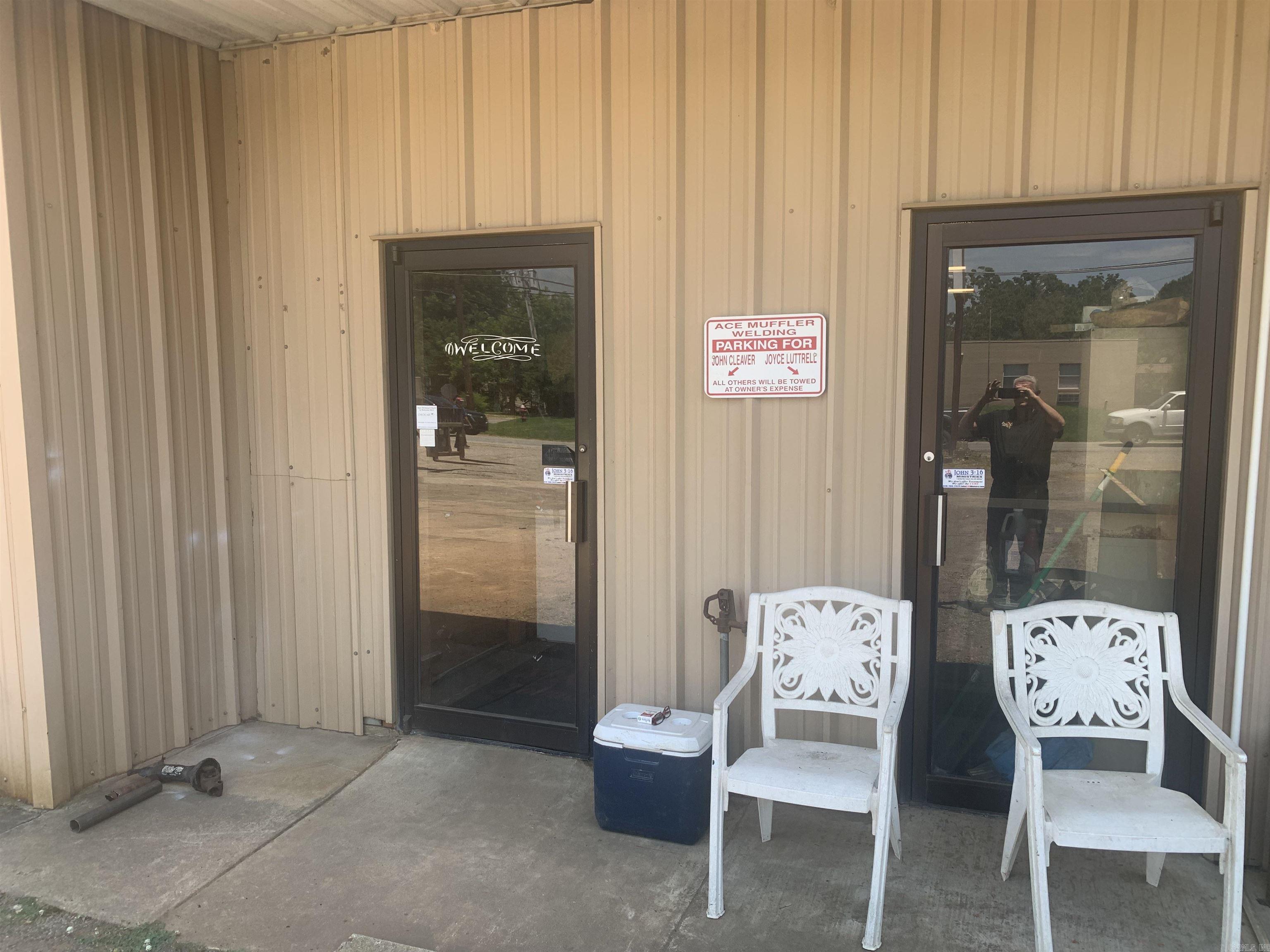 Sowells - Commercial Sale