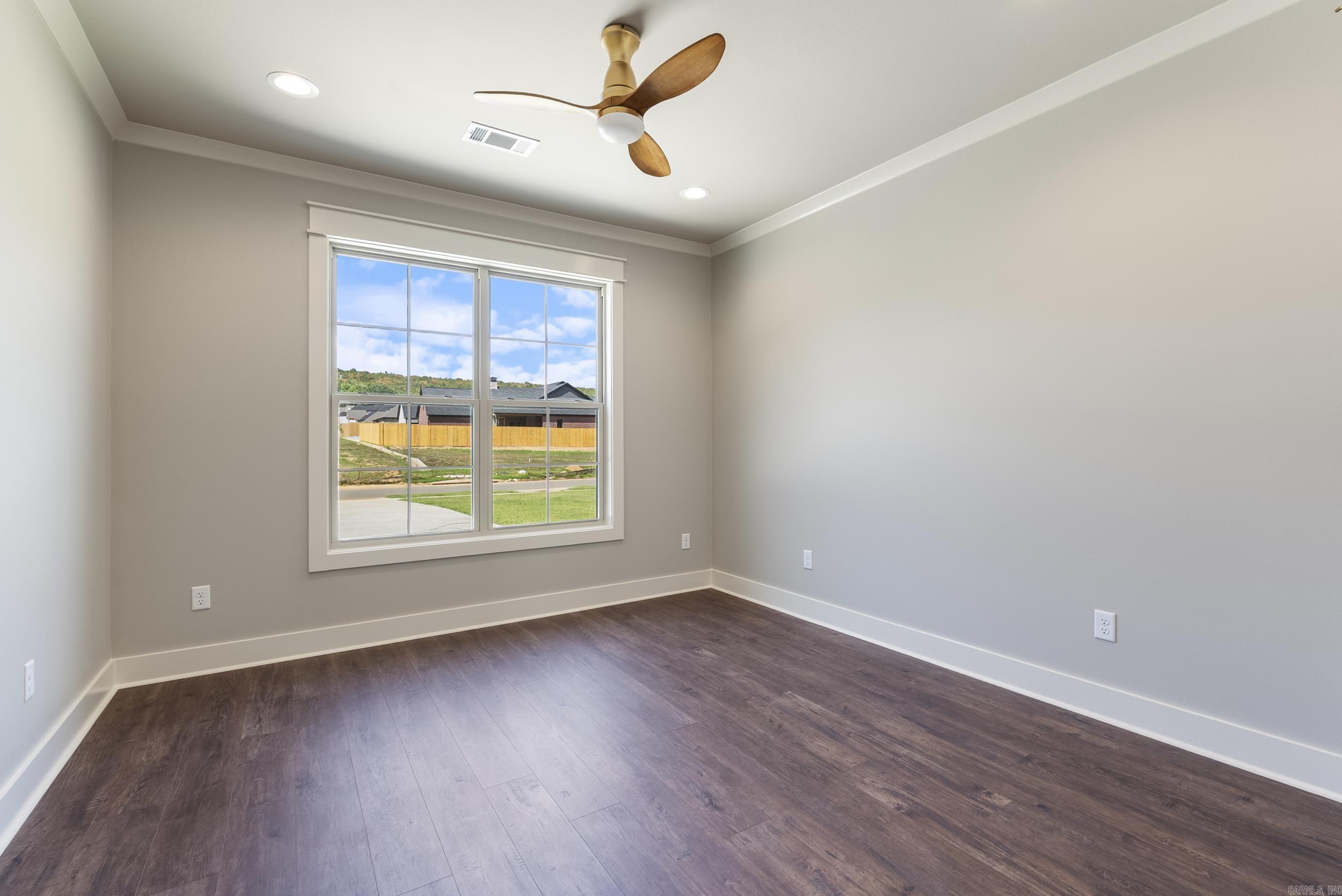 Lands End Estates - Residential