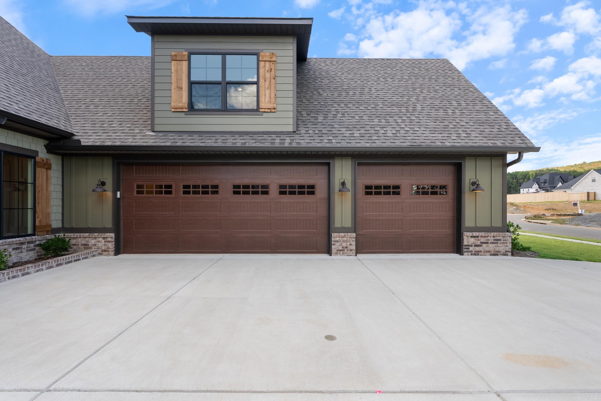 Lands End Estates - Residential