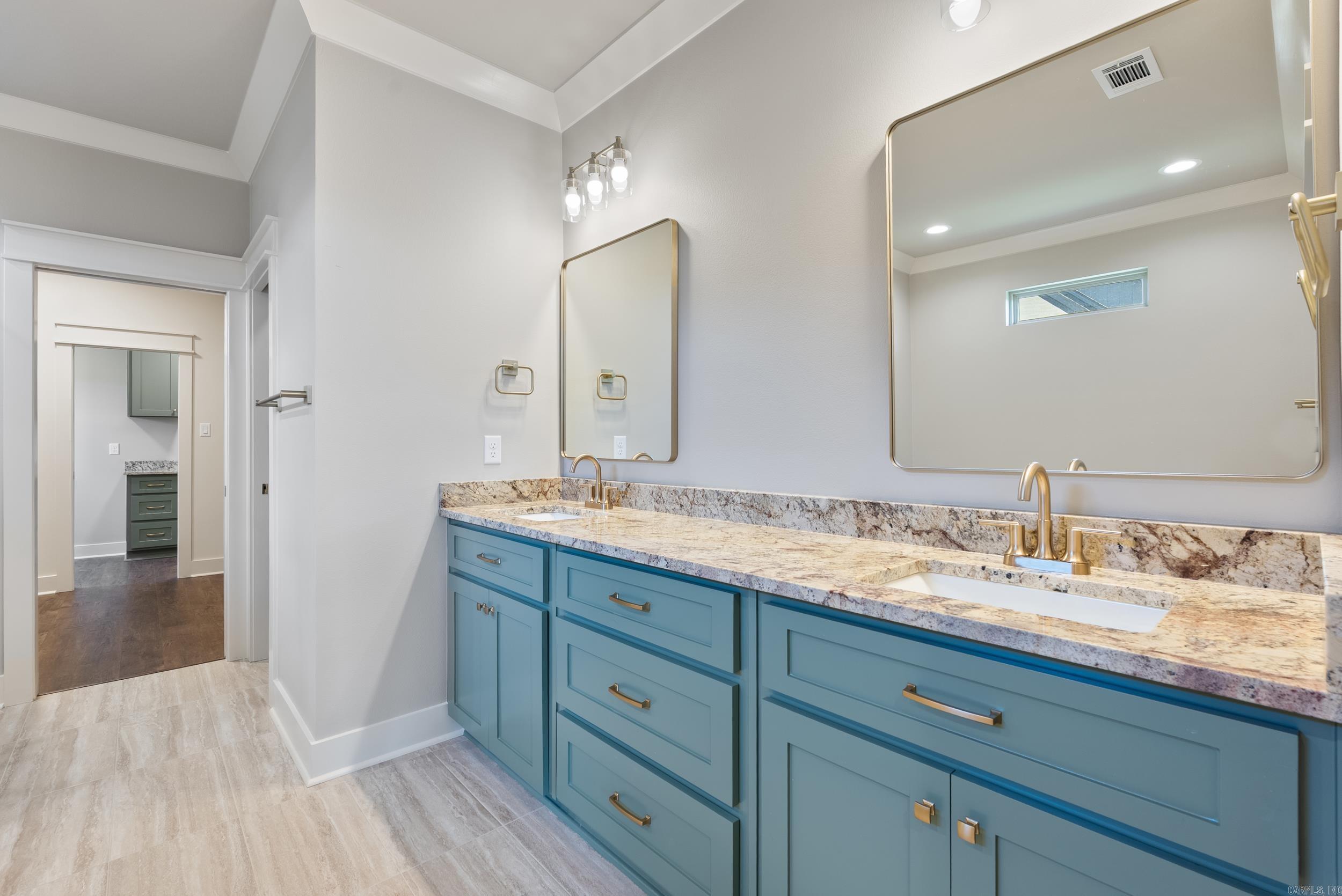 Lands End Estates - Residential