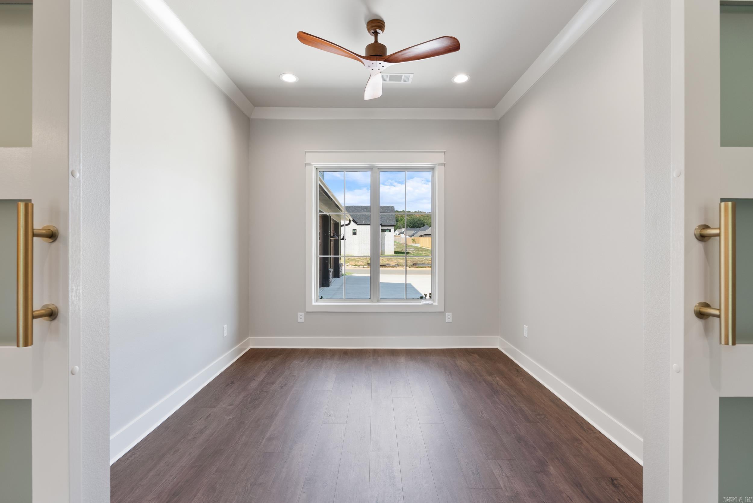Lands End Estates - Residential
