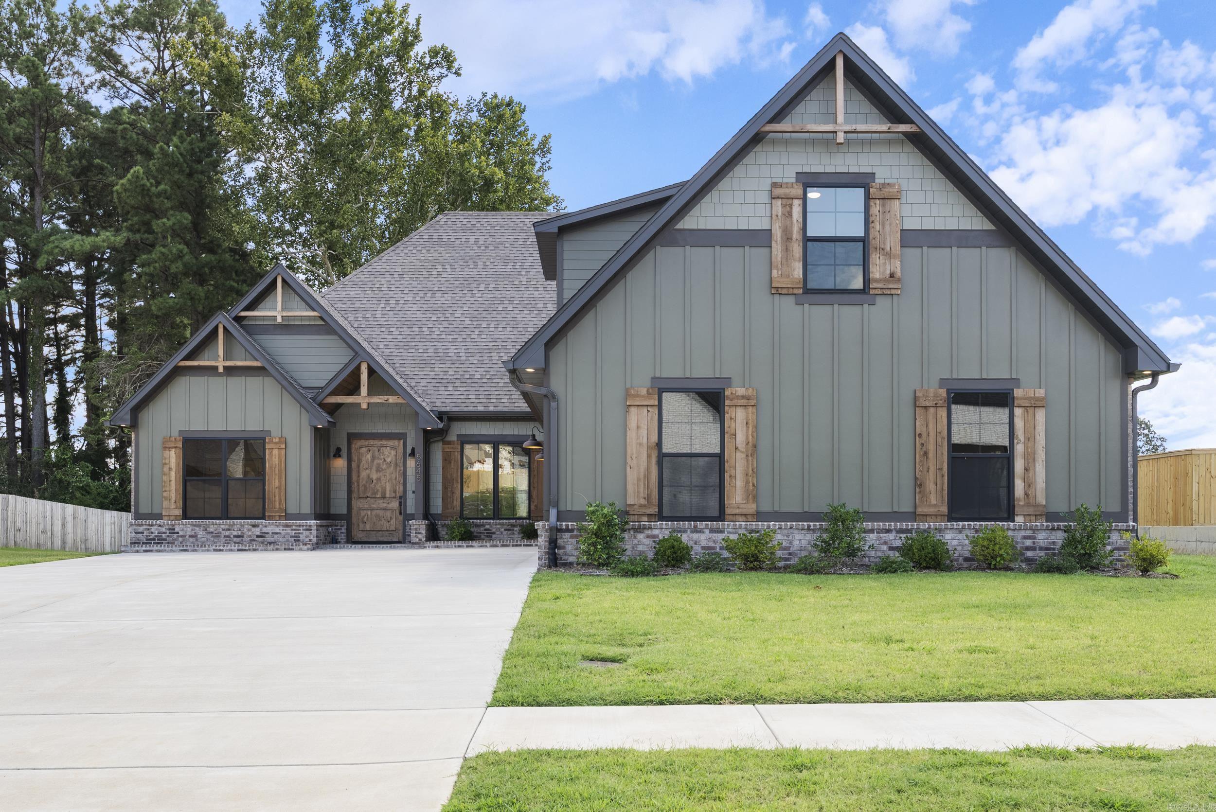 Lands End Estates - Residential