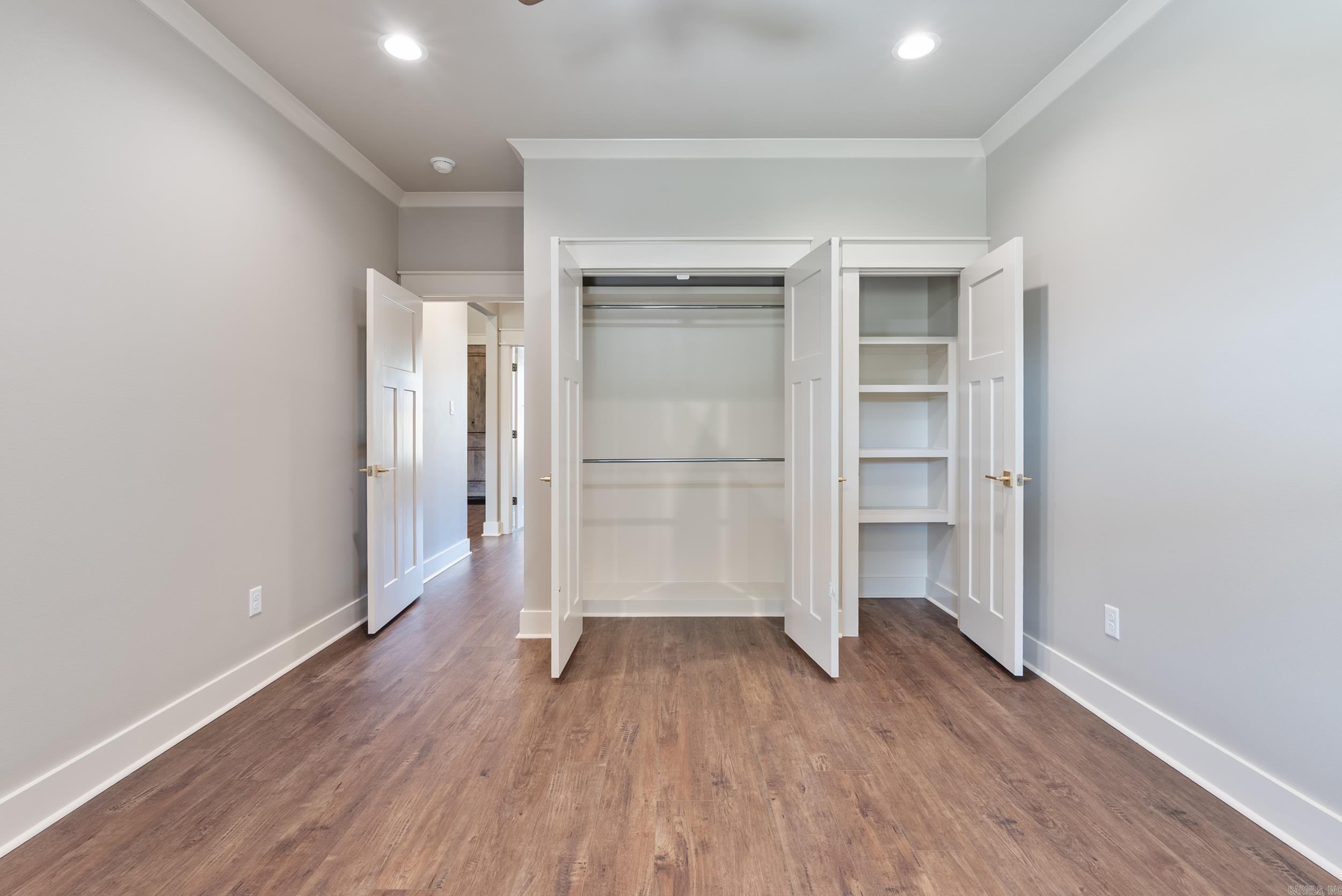 Lands End Estates - Residential