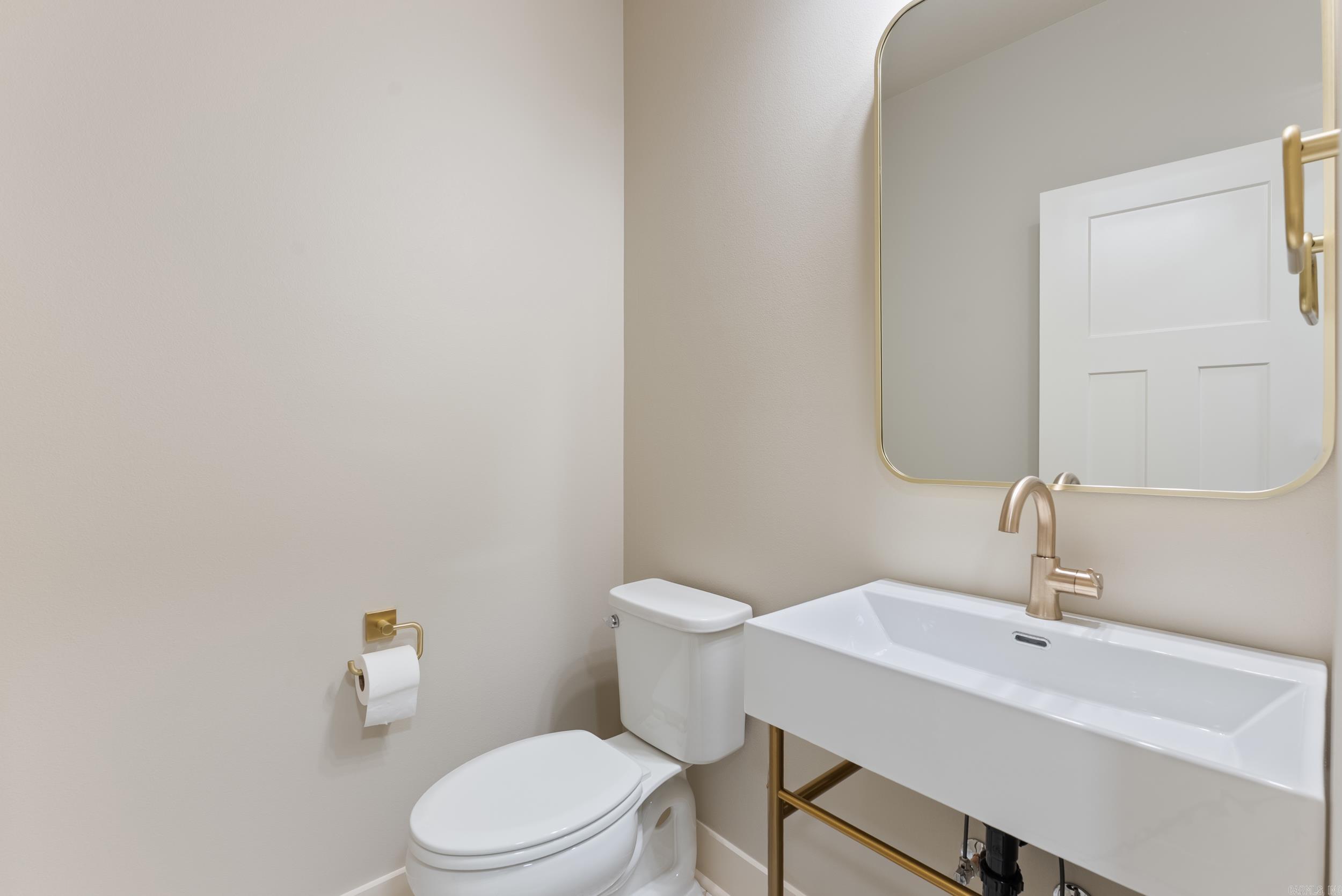 Lands End Estates - Residential