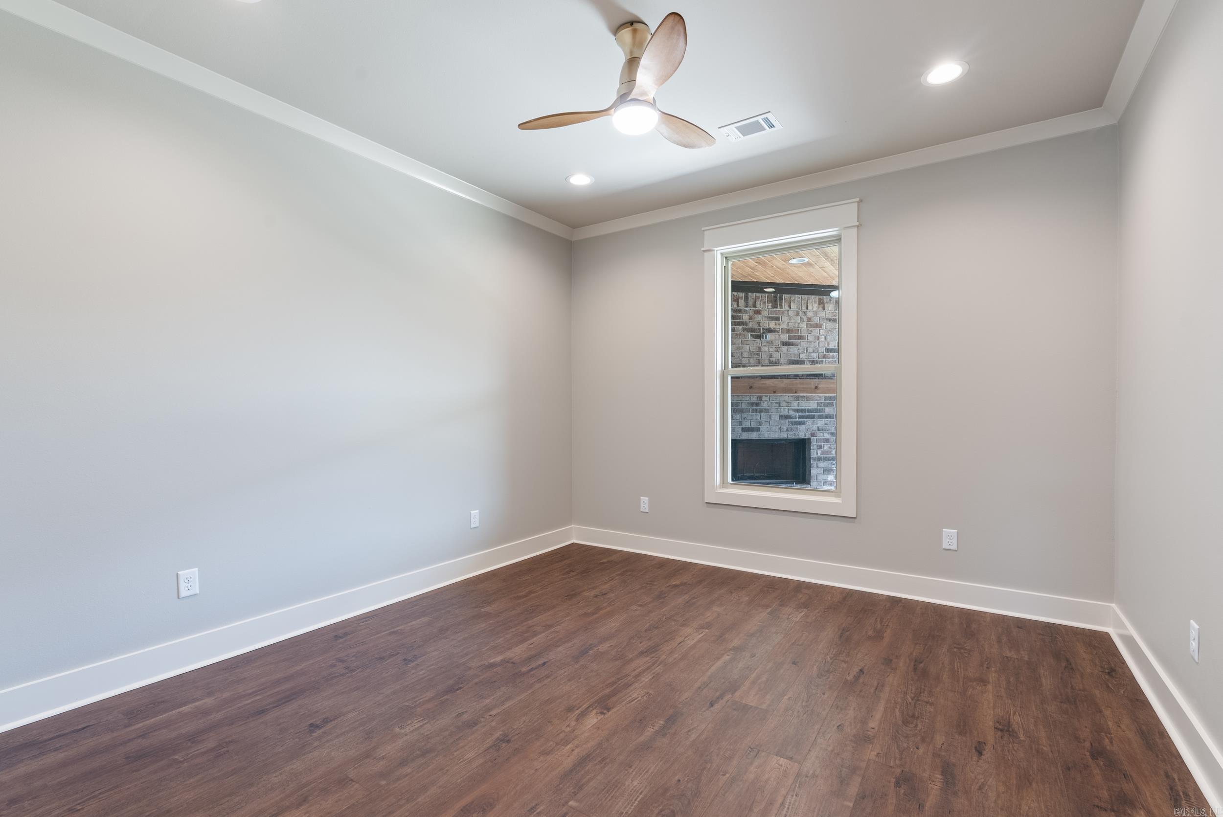 Lands End Estates - Residential
