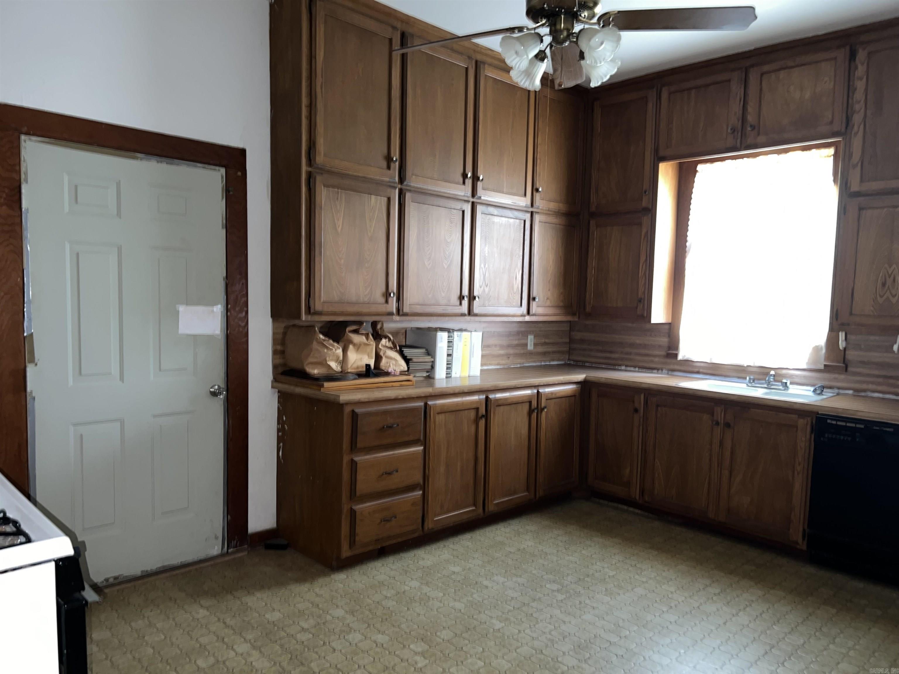 Van Buren - Residential