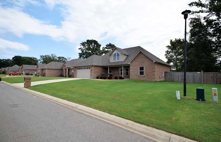 SHADOW CREEK - Residential