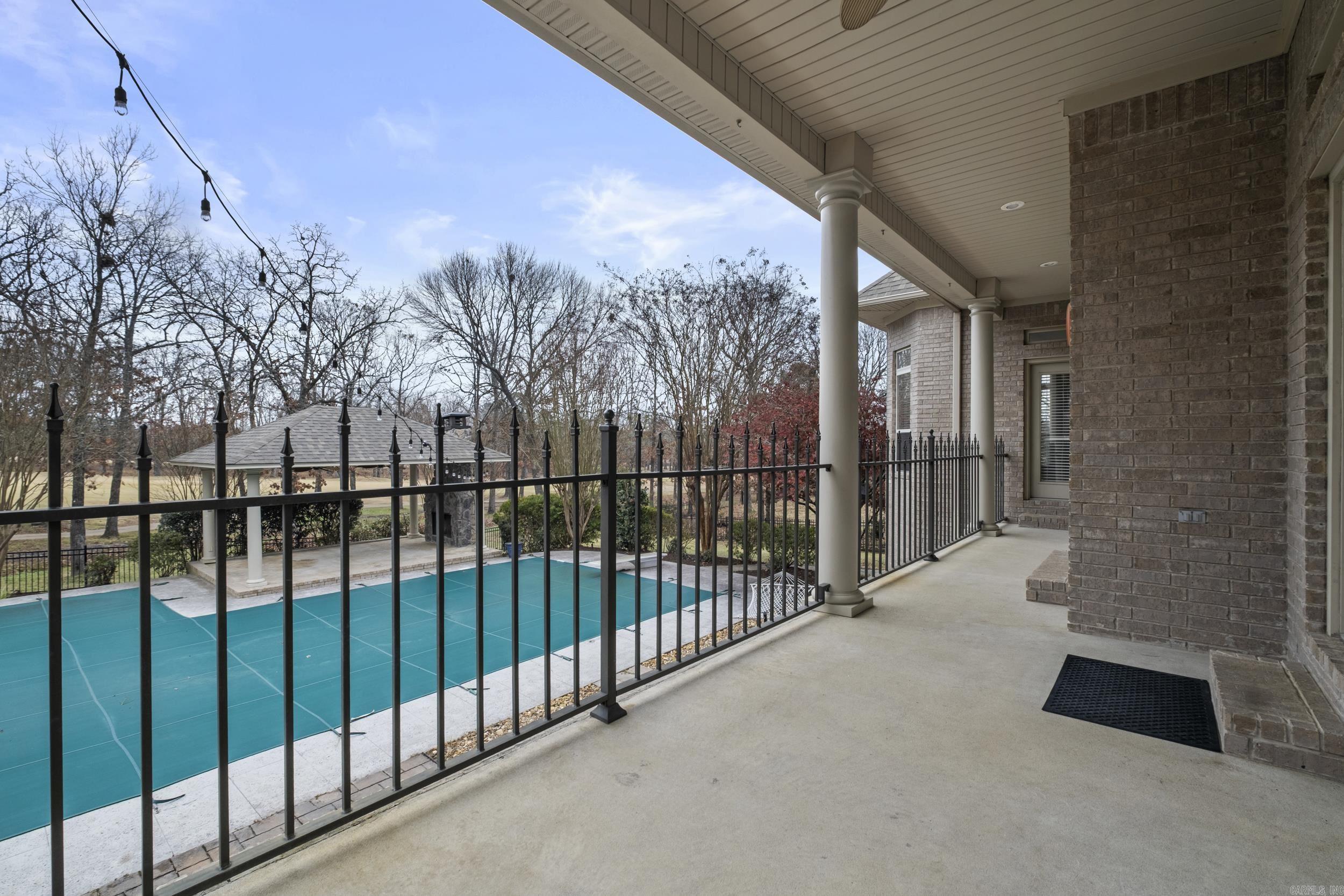 GREYSTONE - Residential