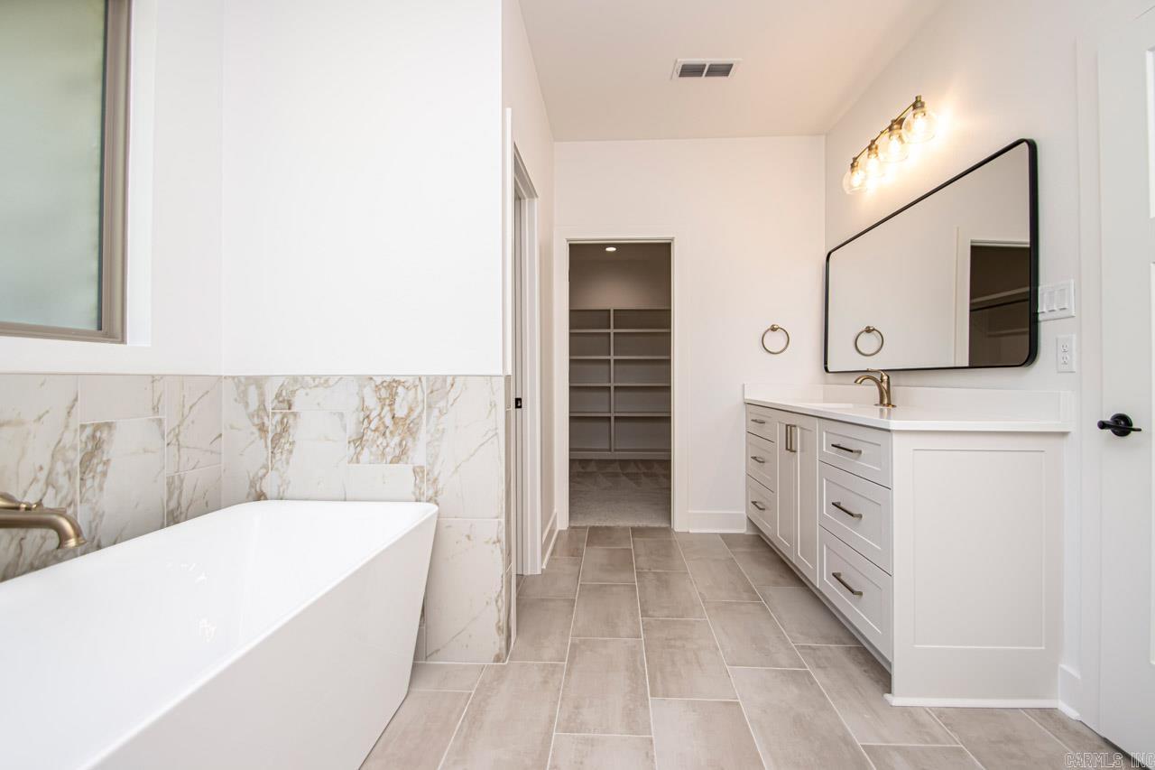 Northridge Estate - Residential