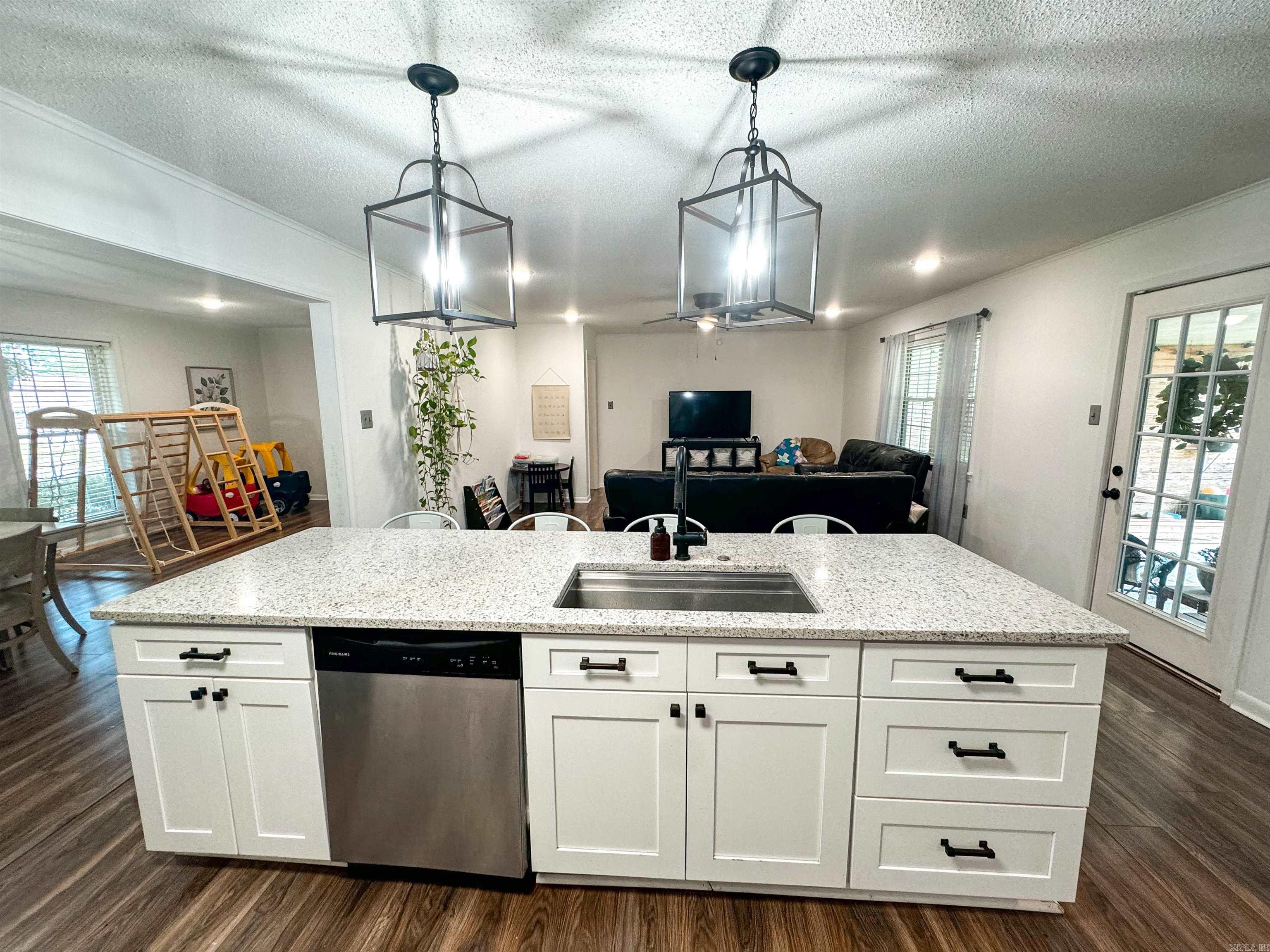 PIONEER ACRES - Residential