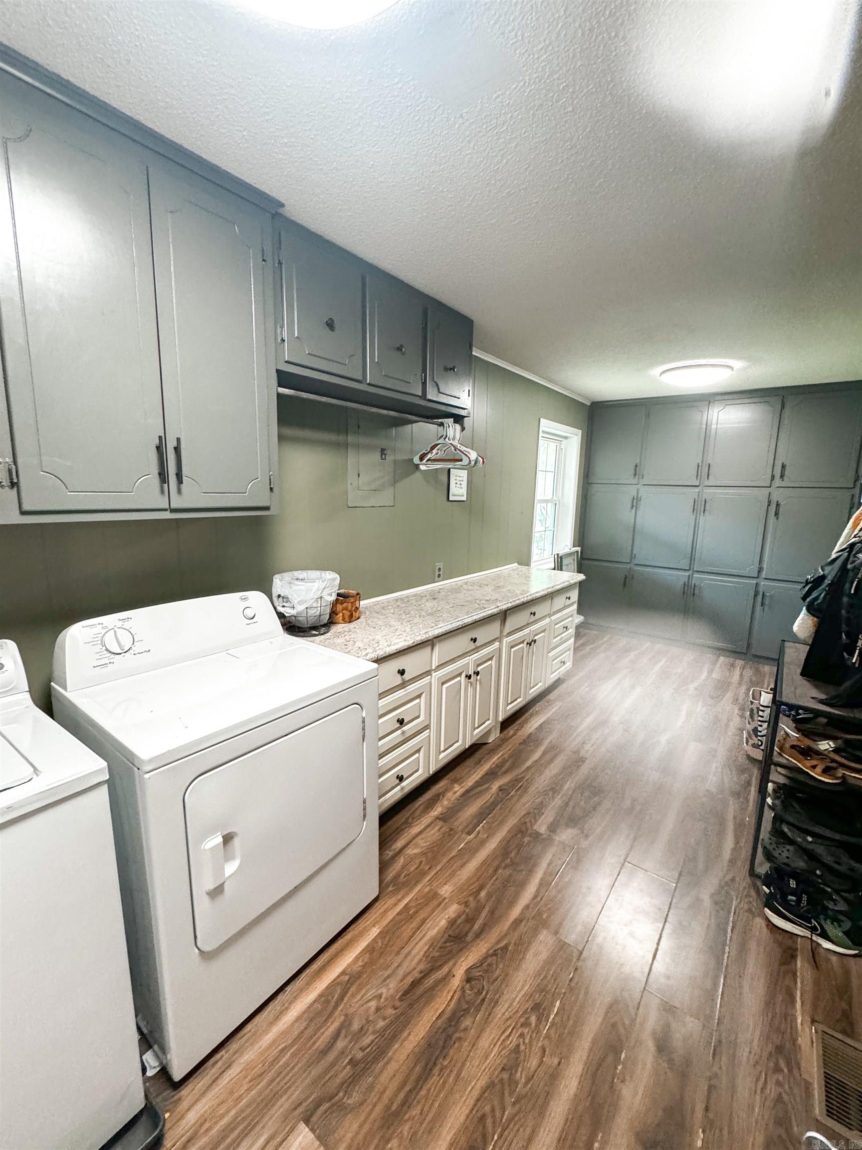 PIONEER ACRES - Residential
