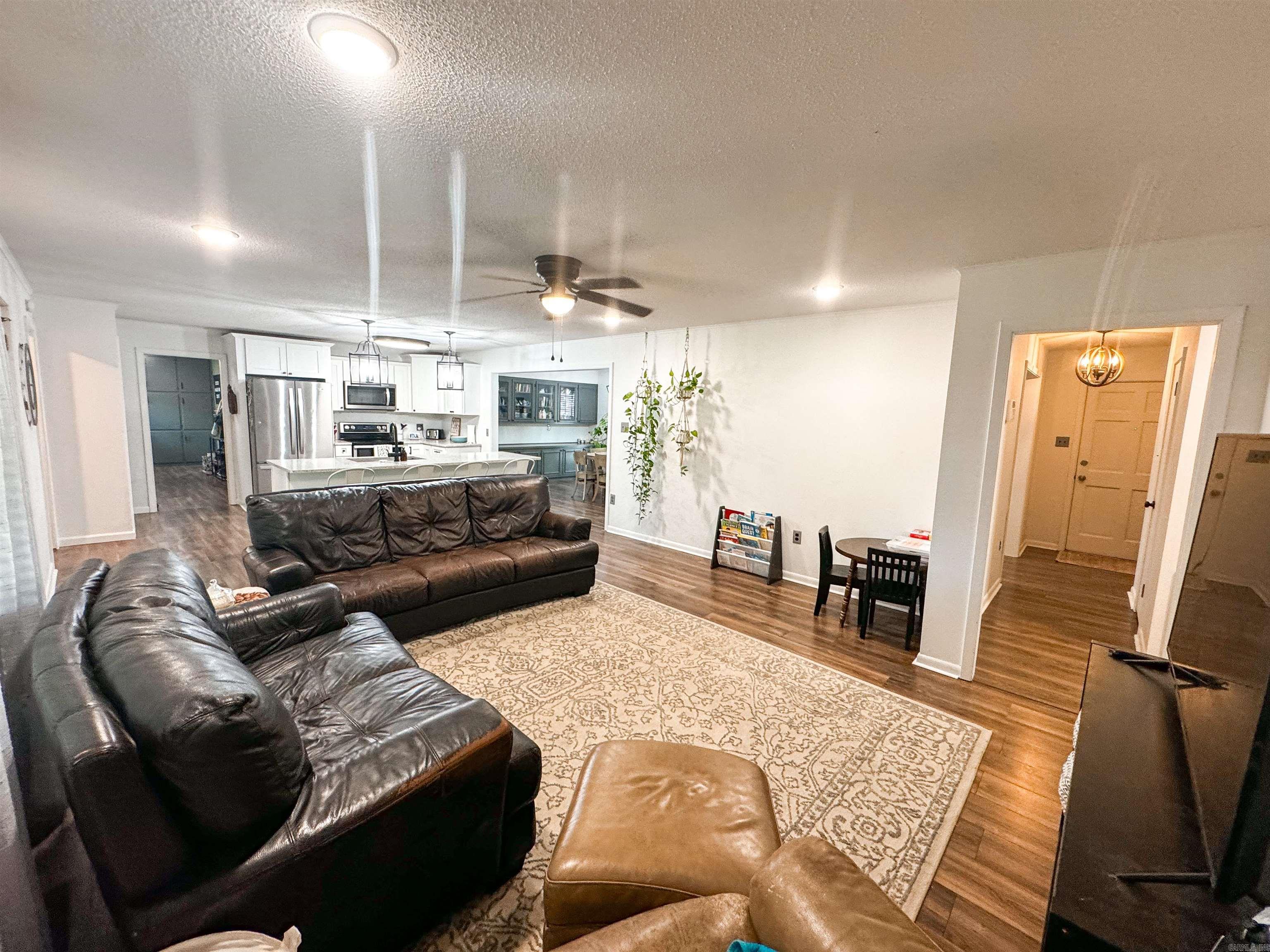 PIONEER ACRES - Residential