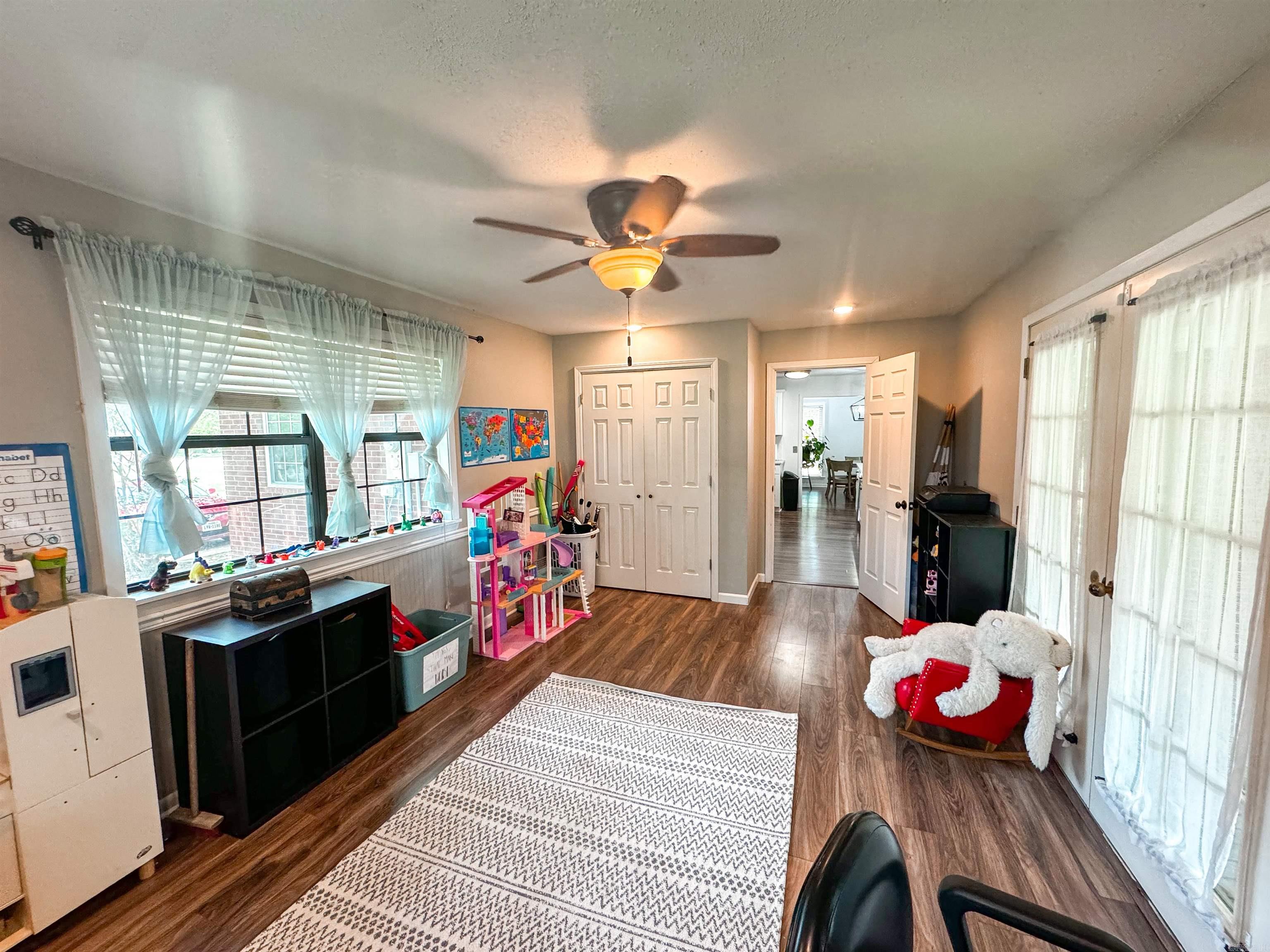 PIONEER ACRES - Residential