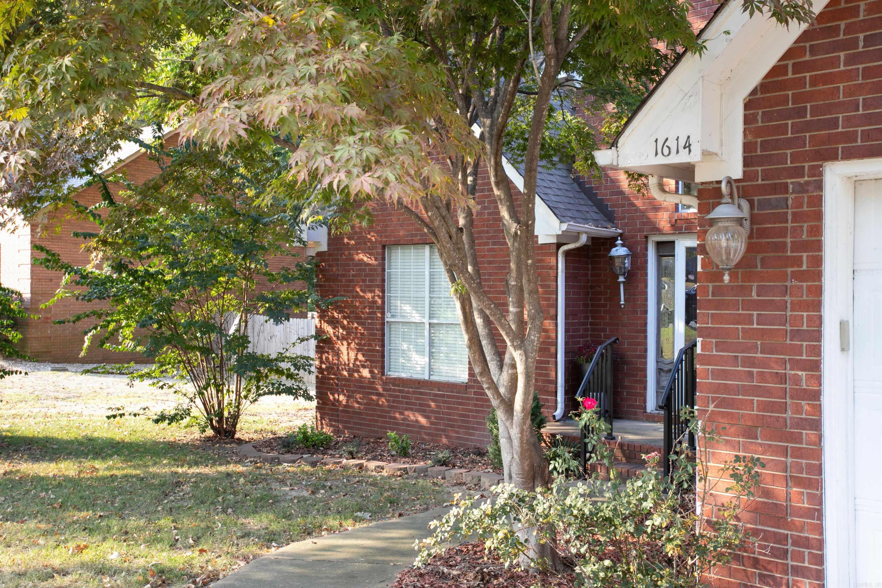 Creekwood - Residential