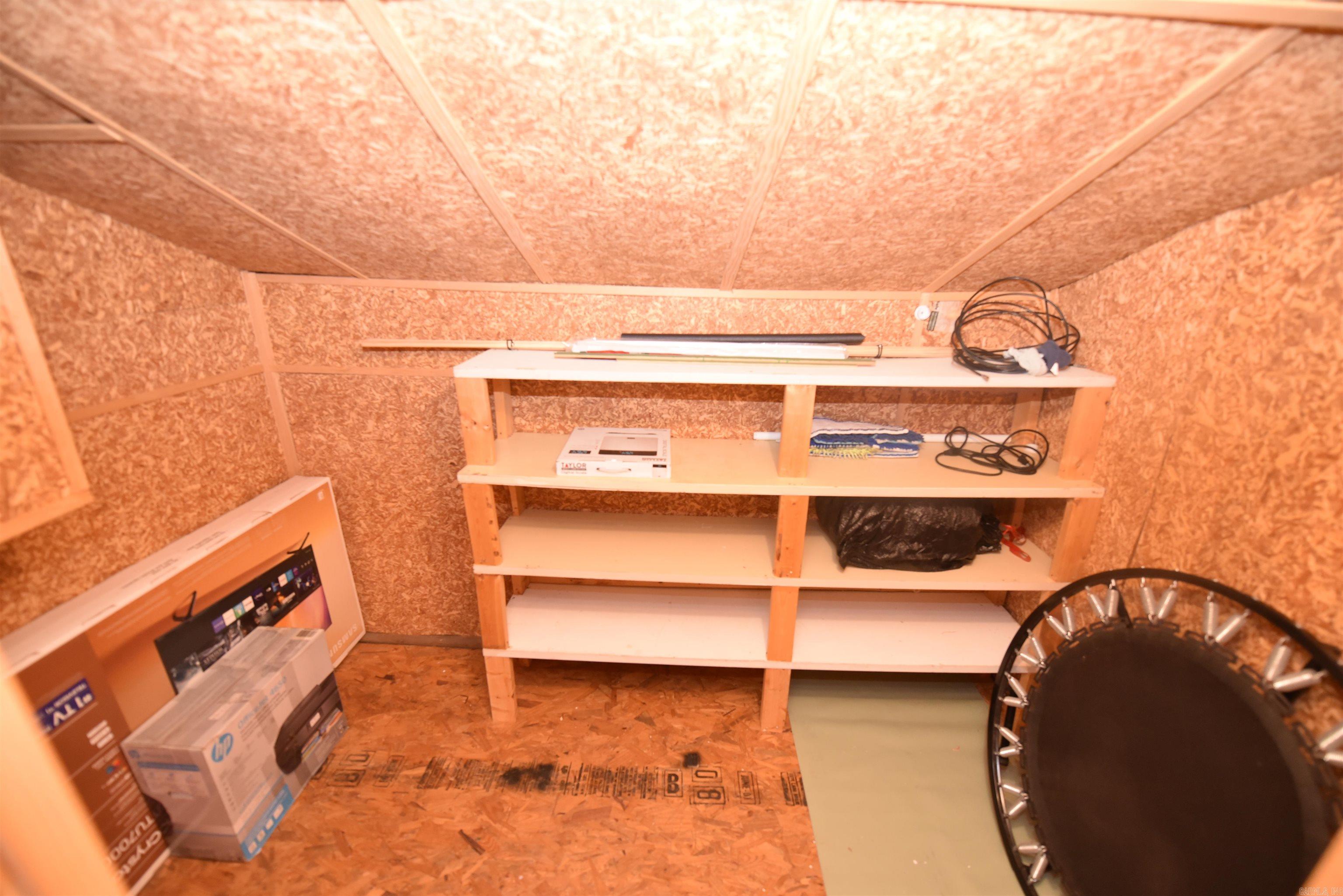 LAKEWOOD HILLS CONDO - Residential