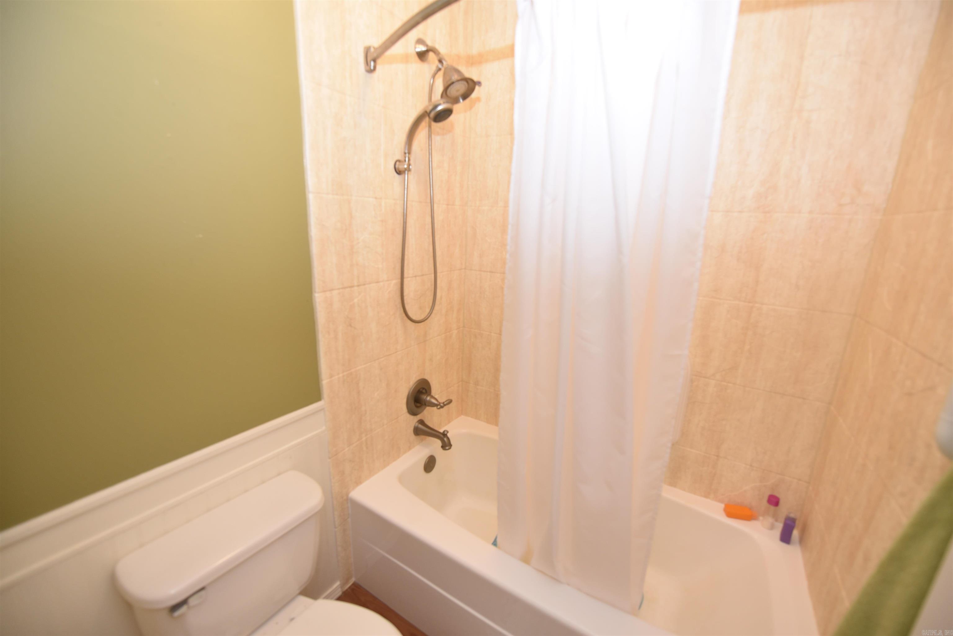 LAKEWOOD HILLS CONDO - Residential