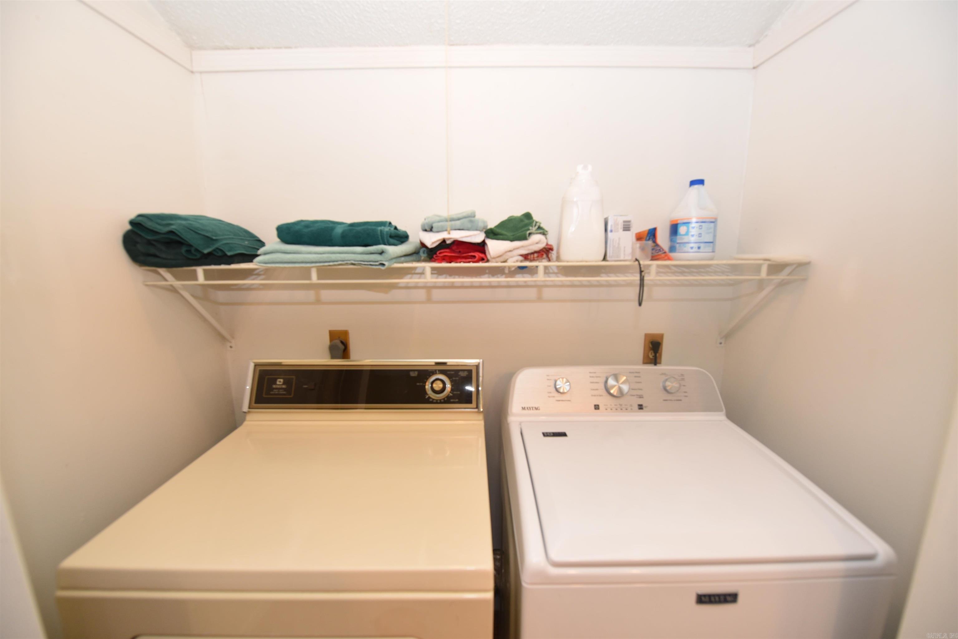 LAKEWOOD HILLS CONDO - Residential