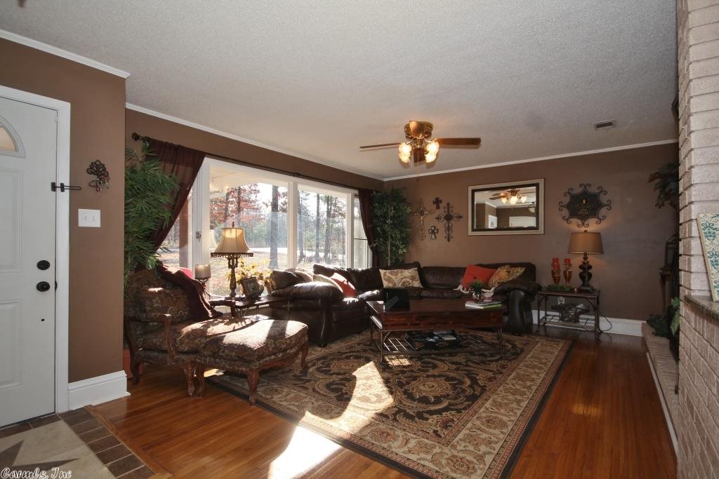 North Shore Oaks - Residential